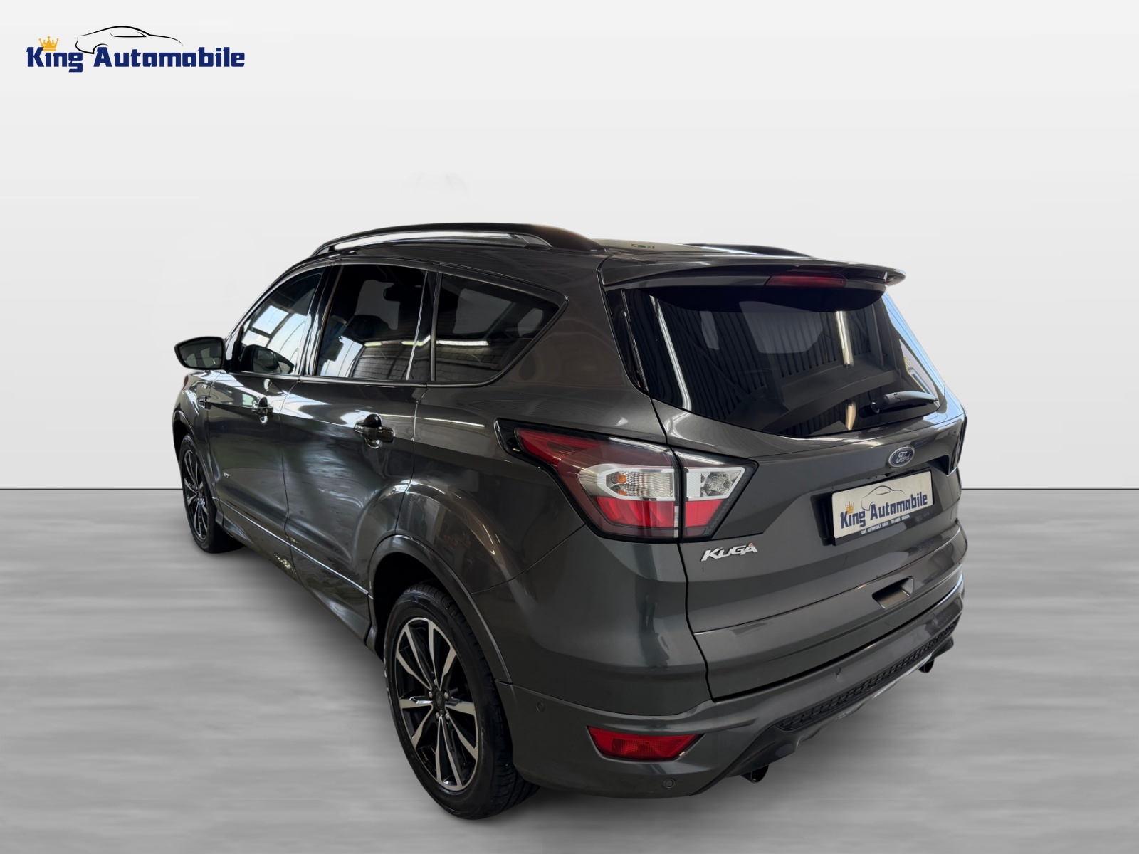 FORD Kuga 2.0 TDCi ST Line 4WD PowerShift | MFK 12.2024 | Aus 1-Hand | Lenkradheizung | Leder | Navi | AHK 2.1t.-image-4