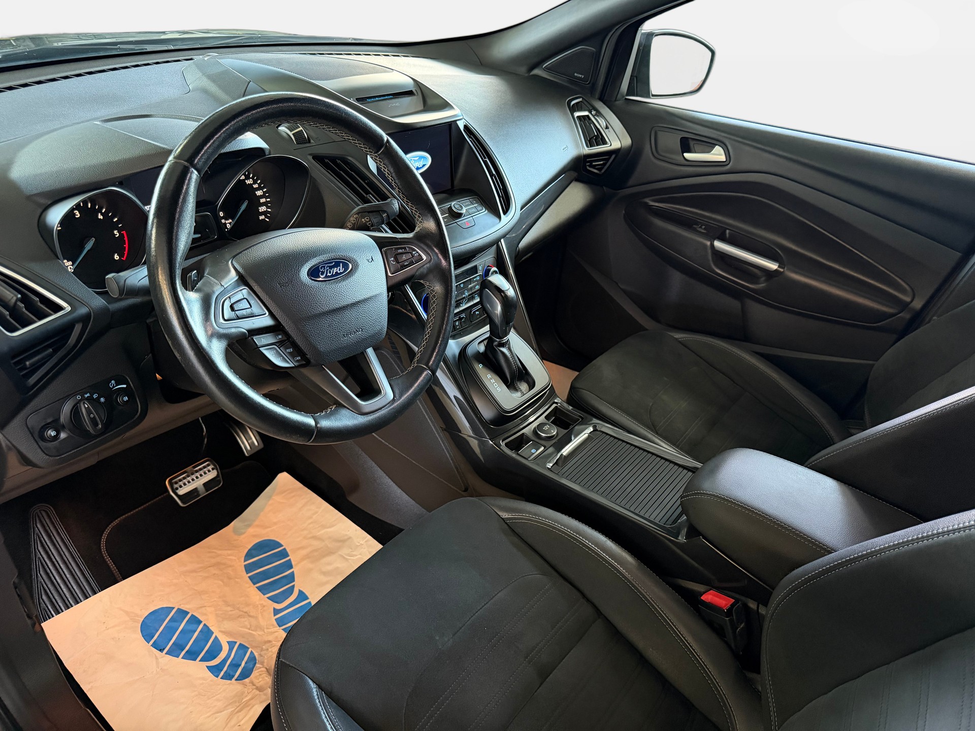 FORD Kuga 2.0 TDCi ST Line 4WD PowerShift | MFK 12.2024 | Aus 1-Hand | Lenkradheizung | Leder | Navi | AHK 2.1t.-image-7
