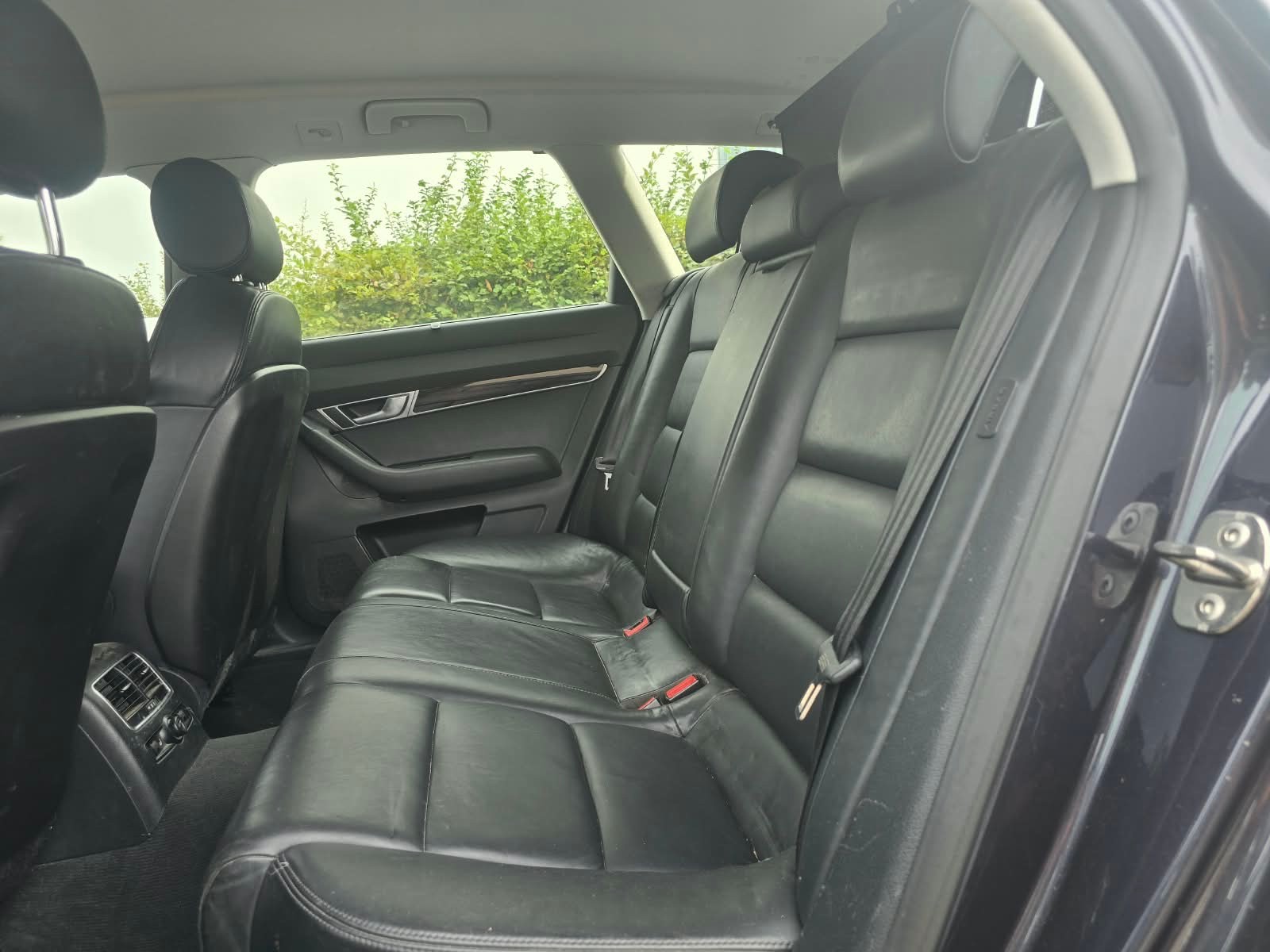 AUDI A6 Avant 3.0 V6 TDI quattro tiptronic-image-7