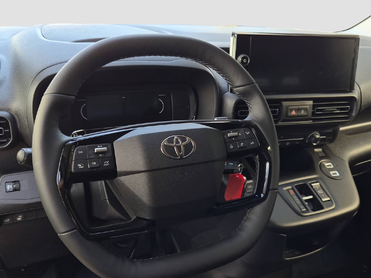 TOYOTA PROACE CITY Van L2 1.5 D Active-image-10
