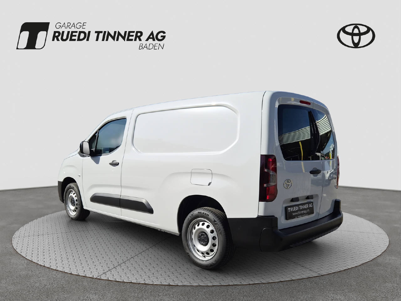 TOYOTA PROACE CITY Van L2 1.5 D Active-image-3