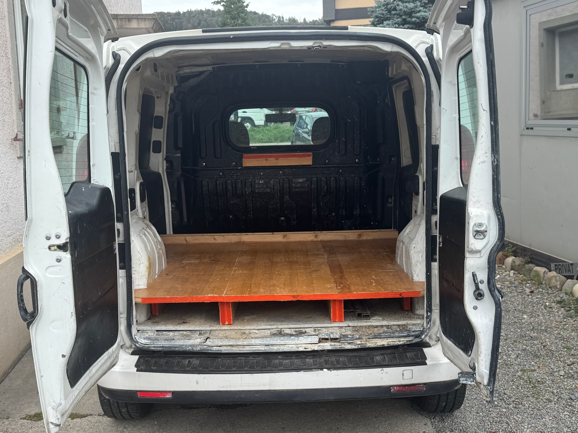 OPEL Combo 1.4i 2.4 L2H1-image-6