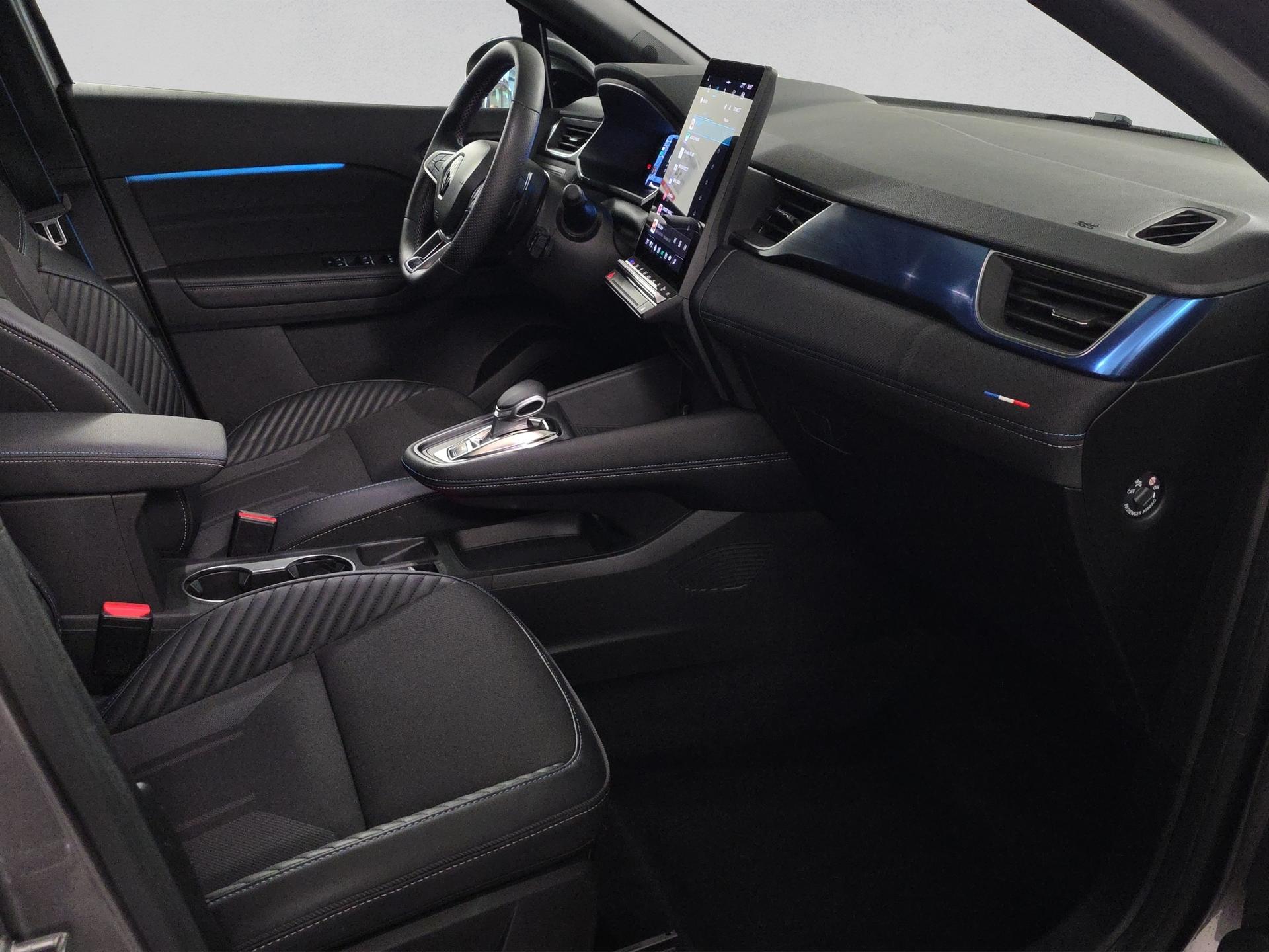 RENAULT Captur 1.3 TCe Esprit Alpine EDC-image-16