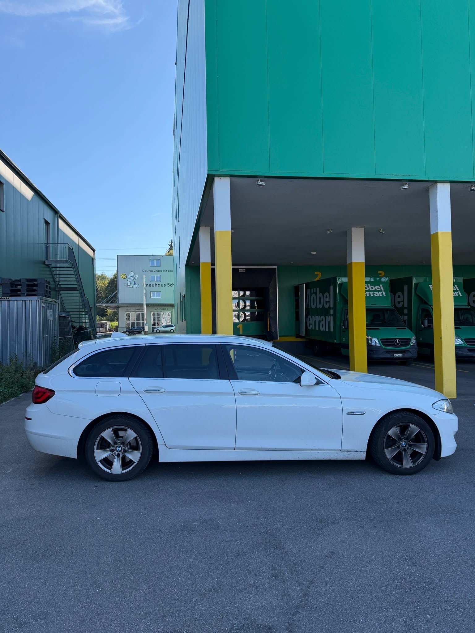 BMW 520d Touring Steptronic-image-7