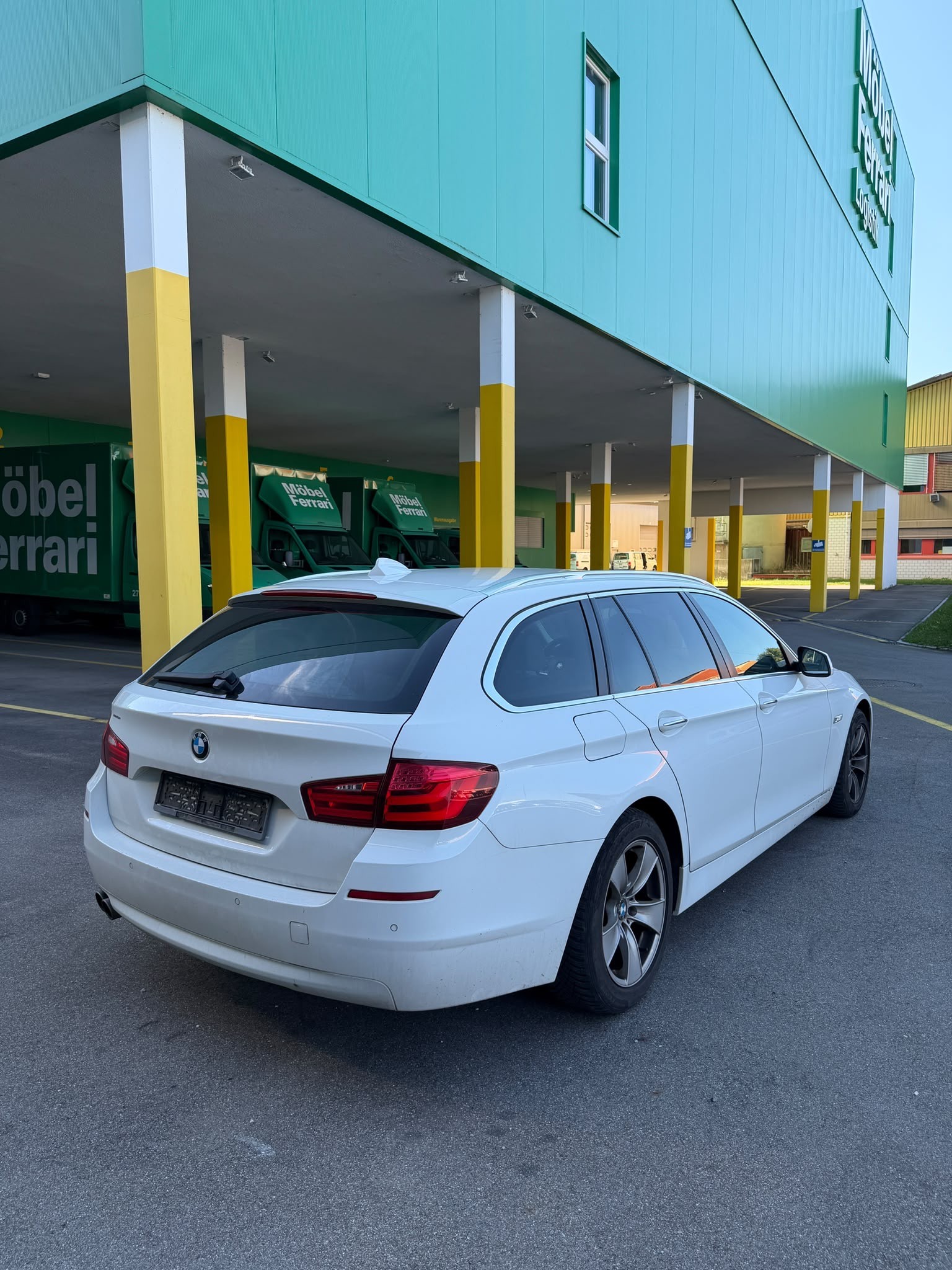 BMW 520d Touring Steptronic-image-6