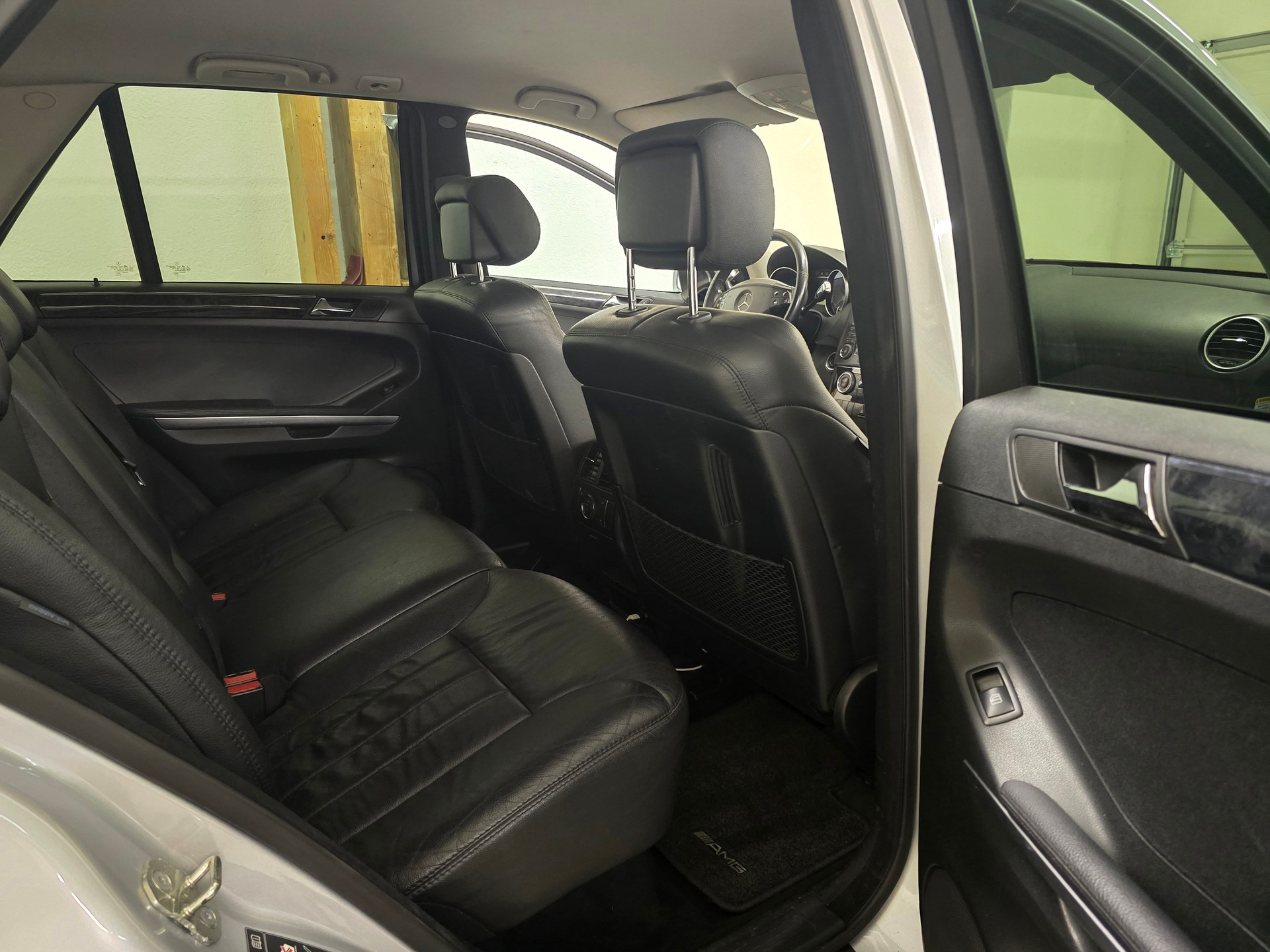 MERCEDES-BENZ ML 420 CDI 4Matic 7G-Tronic AMG Line-image-13