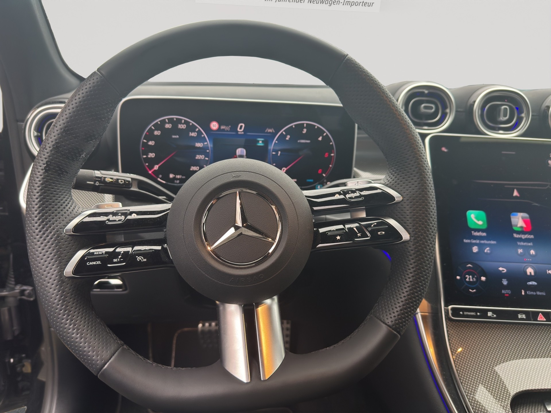 MERCEDES-BENZ GLC 300 d 4Matic 9G-Tronic AMG Line-image-8