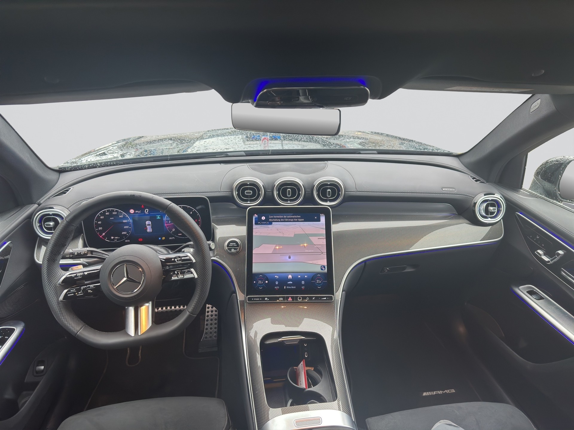 MERCEDES-BENZ GLC 300 d 4Matic 9G-Tronic AMG Line-image-13