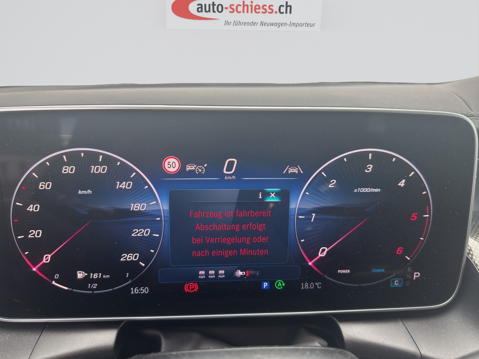 MERCEDES-BENZ GLC 300 d 4Matic 9G-Tronic AMG Line-image-10