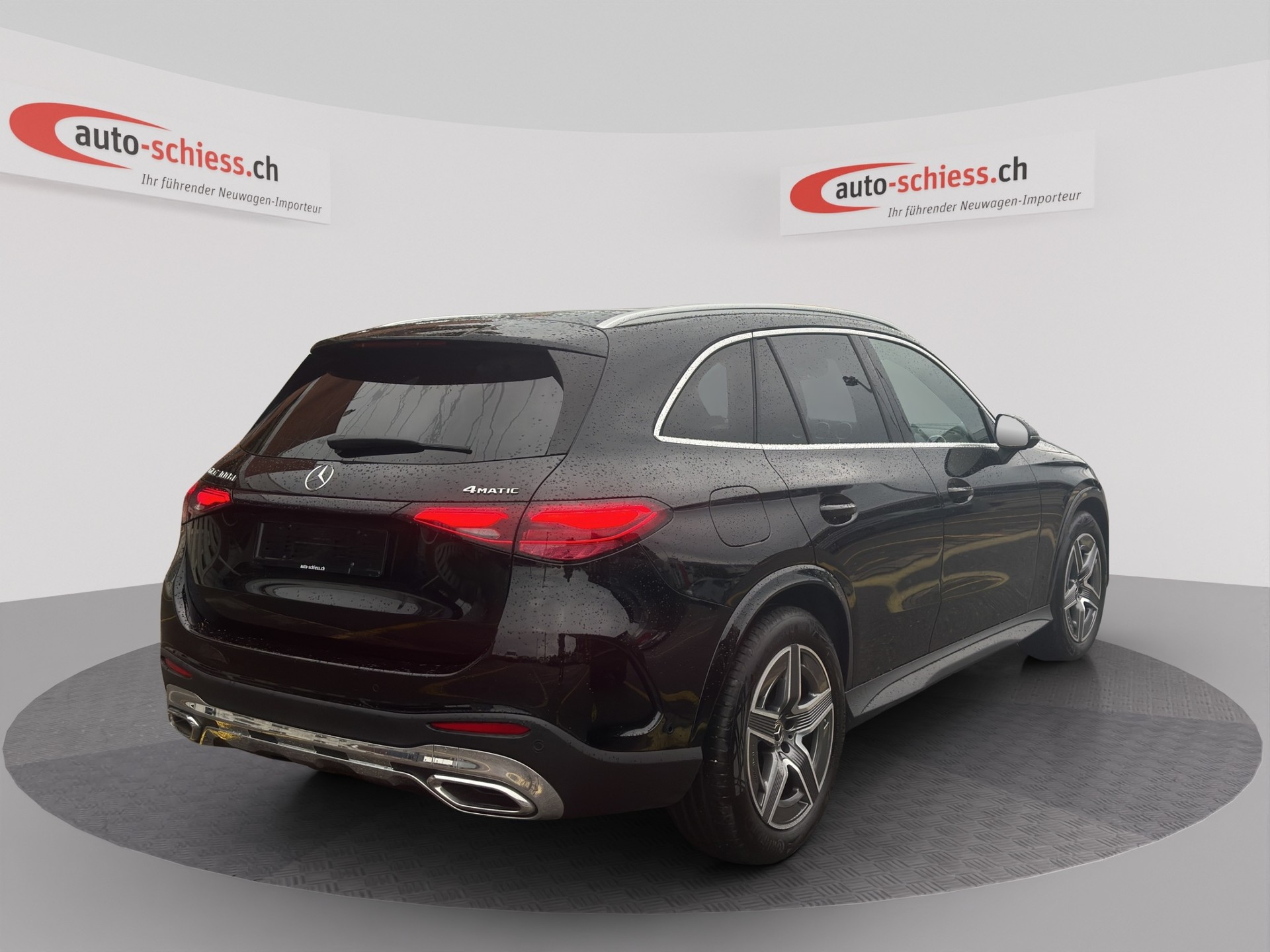 MERCEDES-BENZ GLC 300 d 4Matic 9G-Tronic AMG Line-image-4