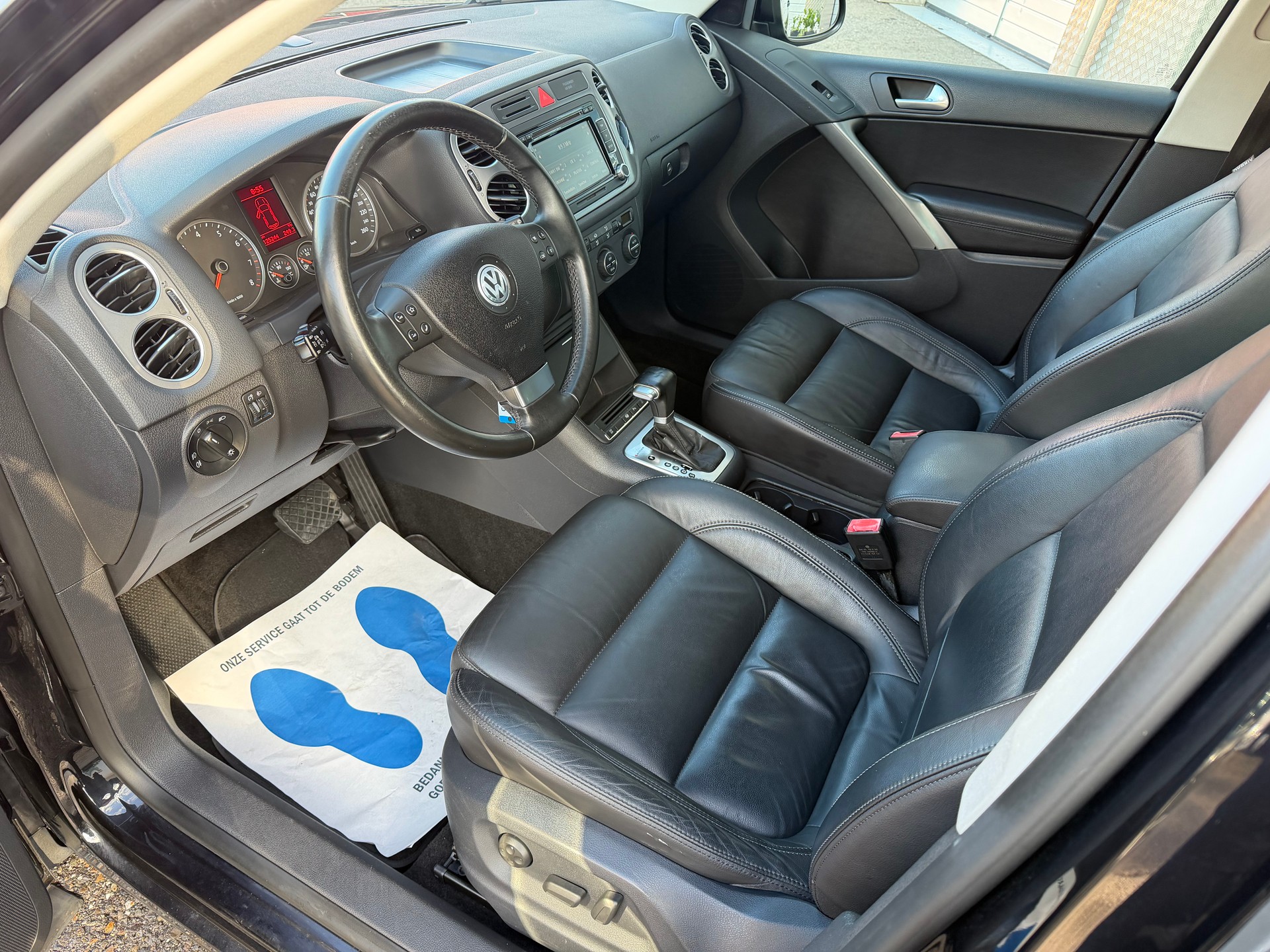 VW Tiguan 2.0 TSI Sport&Style Tiptronic-image-4