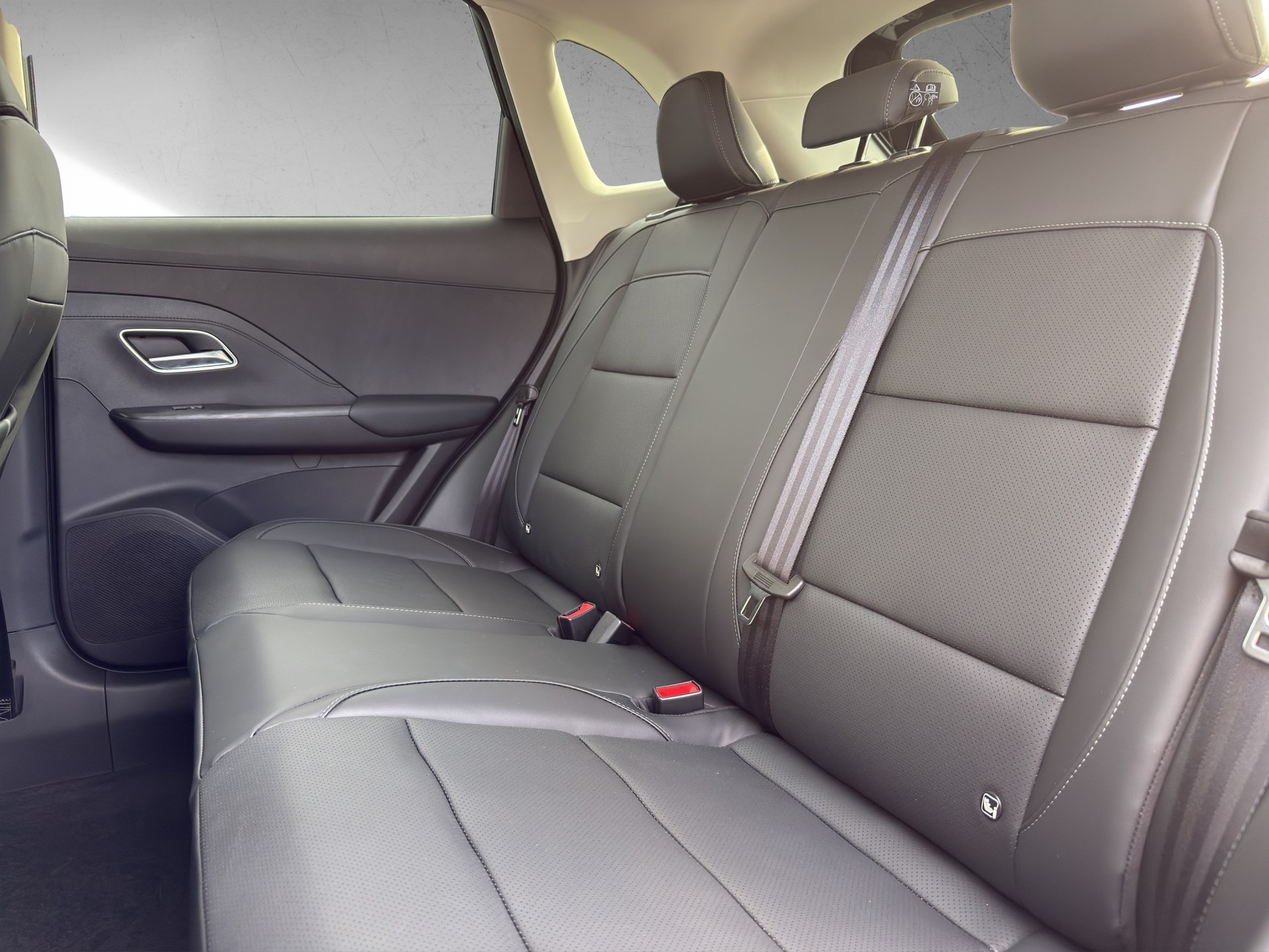 MG ZS 1.5 HEV Luxury-image-9