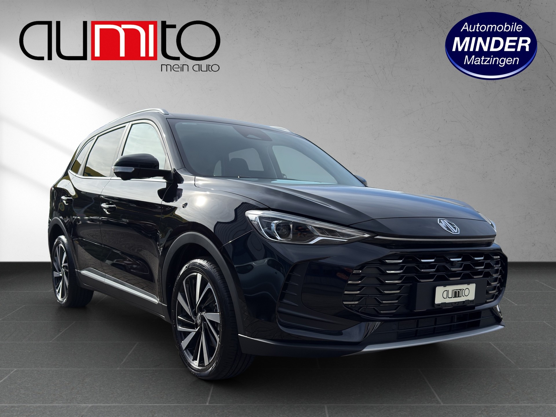 MG ZS 1.5 HEV Luxury-image-0