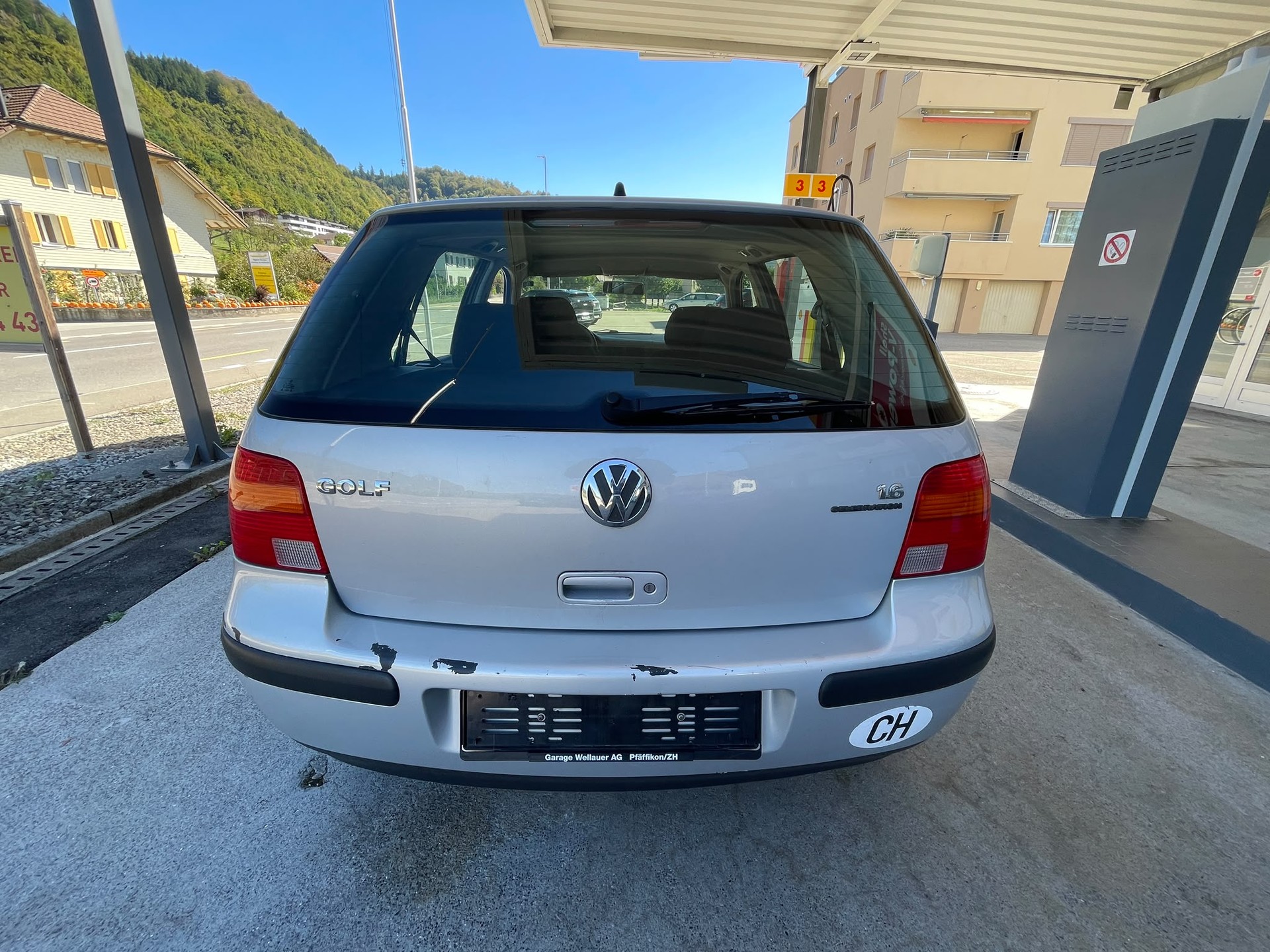 VW Golf 1.6 Comfortline-image-4