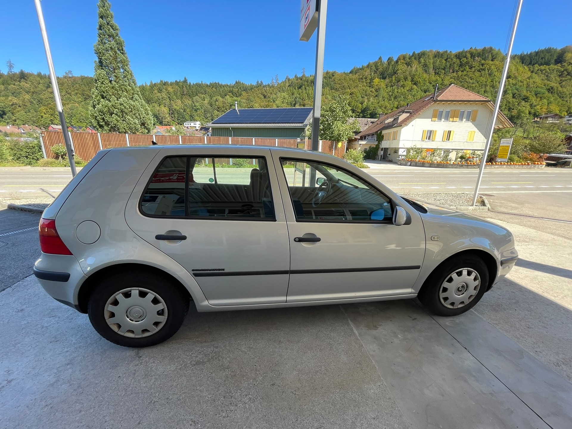 VW Golf 1.6 Comfortline-image-8