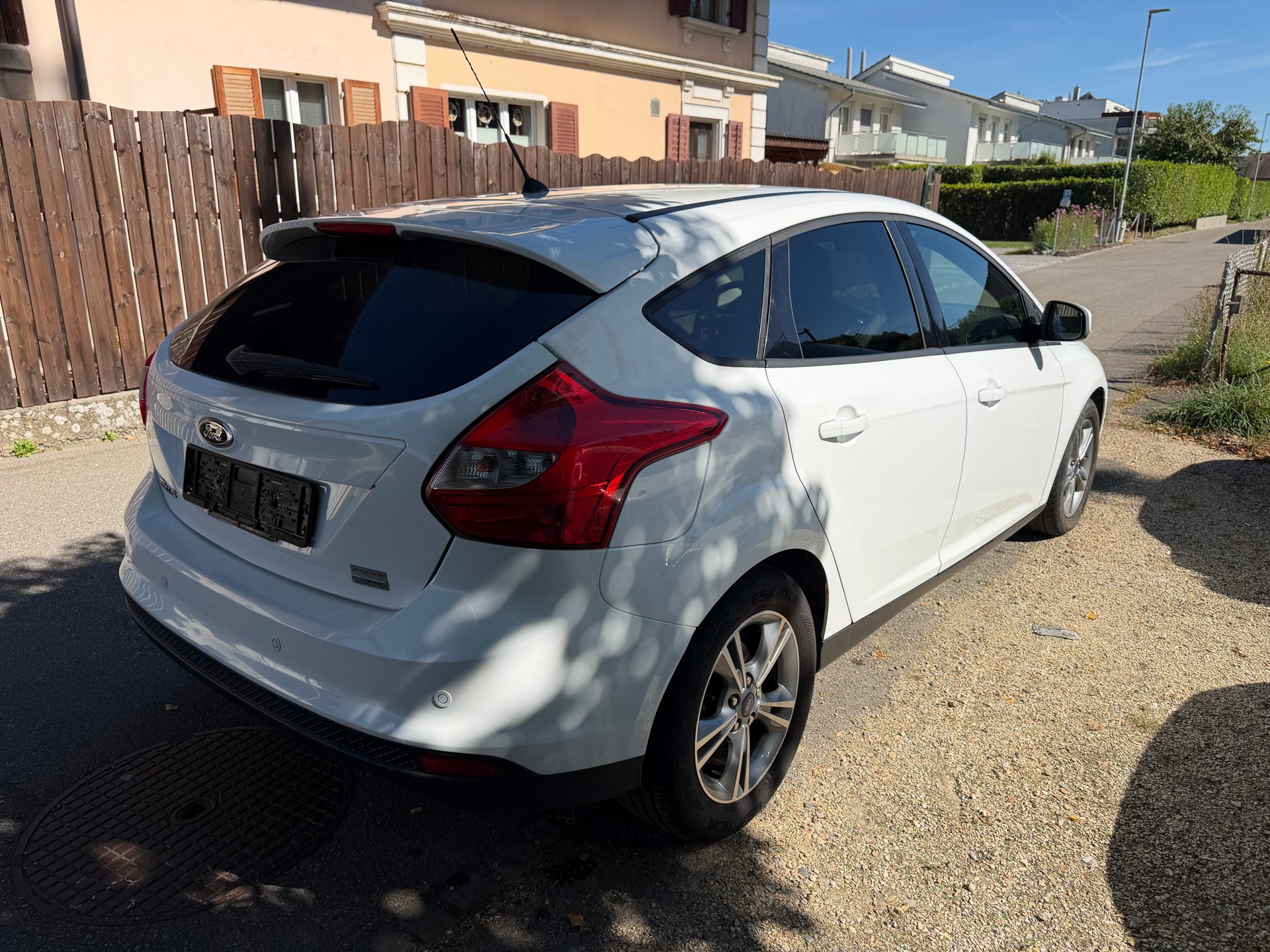 FORD Focus 1.0 SCTi Winner firsch ab Mfk -neu Motor 50000km-image-3