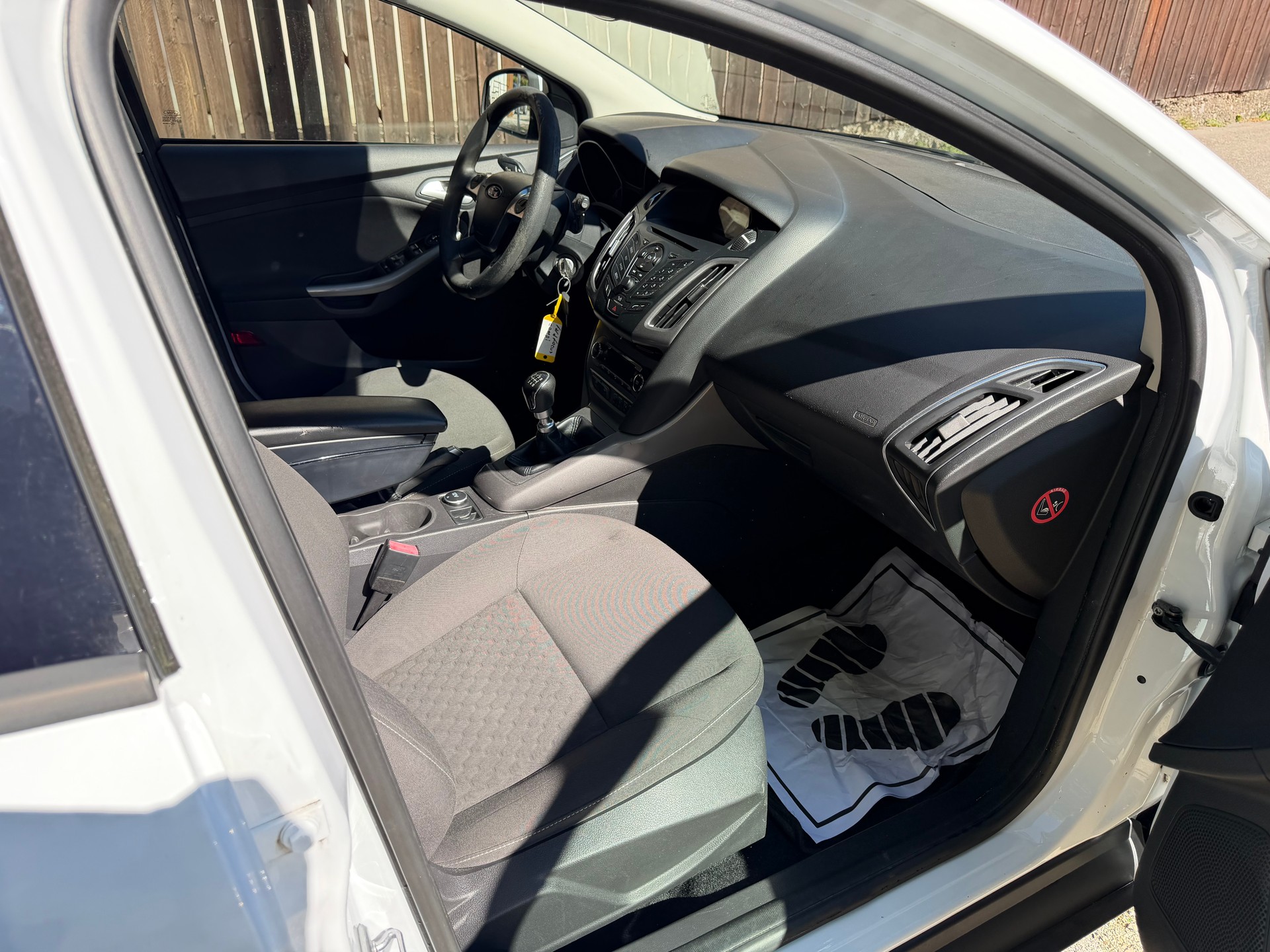 FORD Focus 1.0 SCTi Winner firsch ab Mfk -neu Motor 50000km-image-5