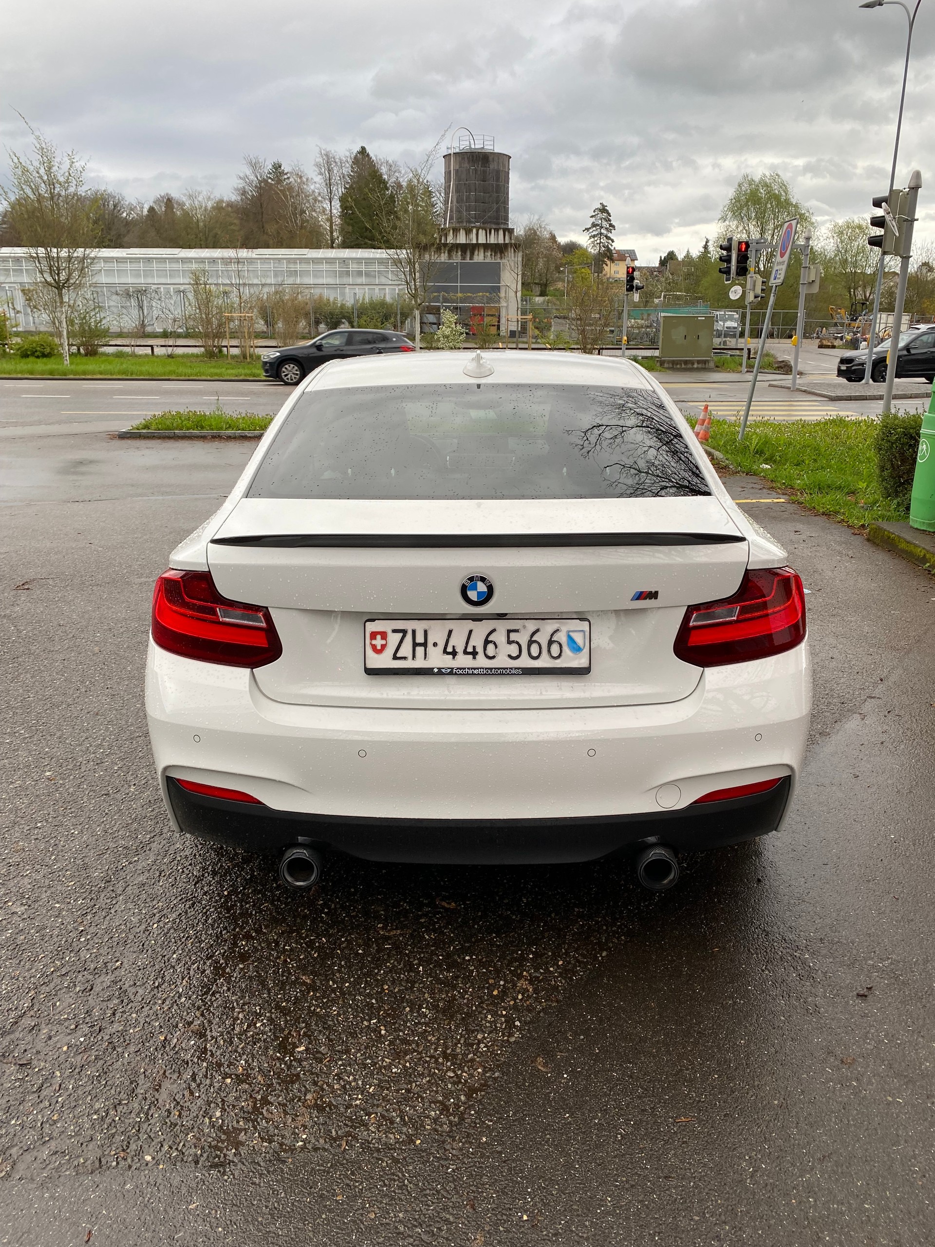 BMW M235i xDrive-image-3