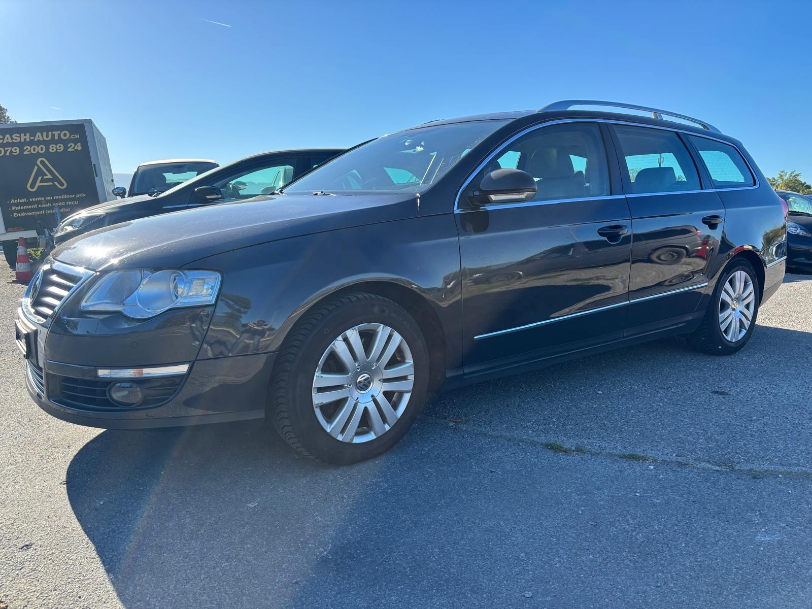 VW Passat Variant 2.0T FSI Highline-image-9