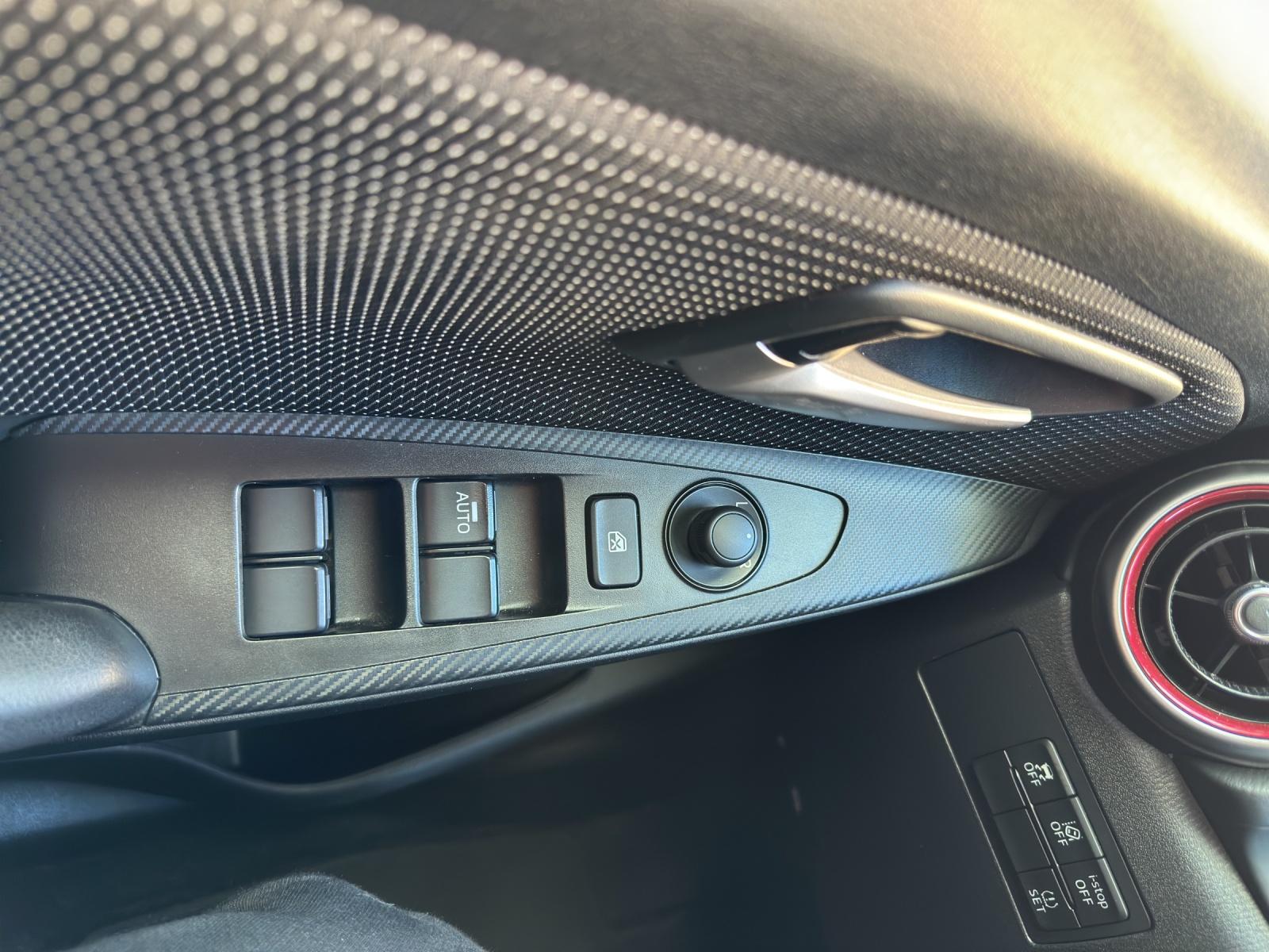 MAZDA 2 1.5 90 Homura-image-9