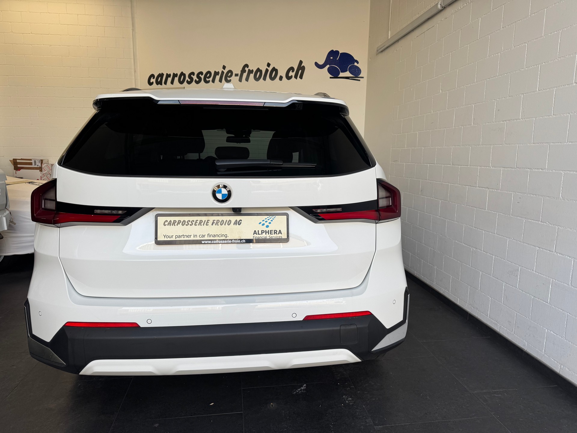 BMW X1 xDrive 20d 48V-image-5