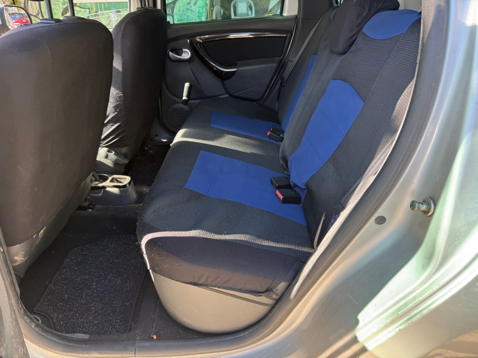 DACIA Duster 1.5 dCi Ambiance 4x4-image-5