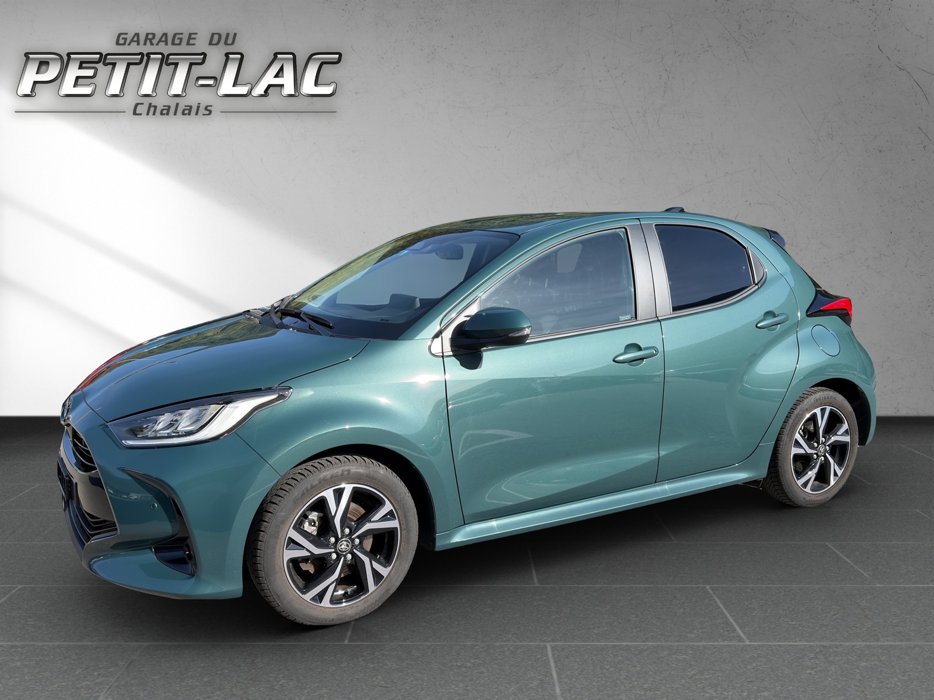 TOYOTA Yaris 1.5 Trend e-CVT-image-7
