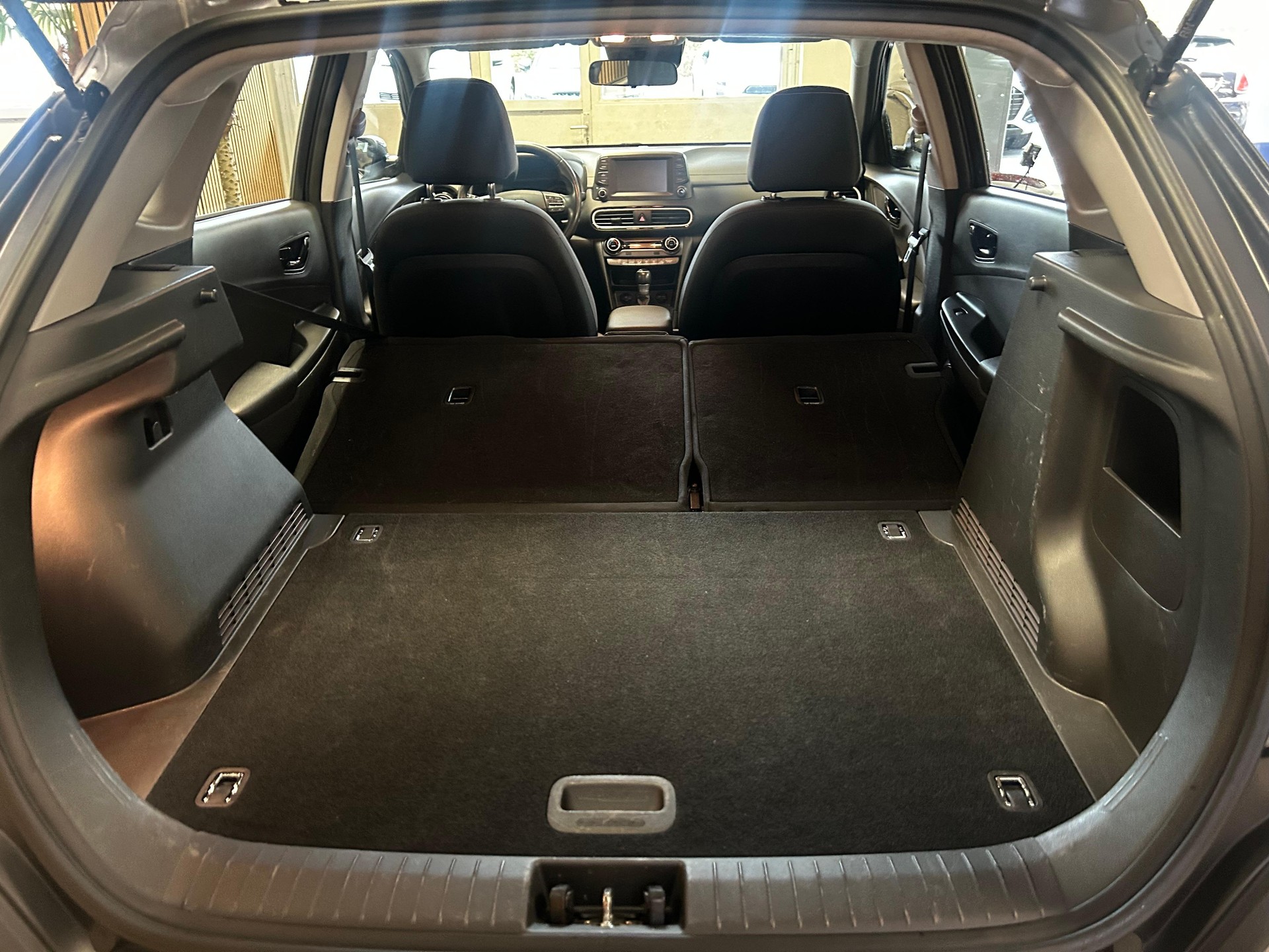 HYUNDAI Kona 1.6 GDi Hybrid Amplia-image-21