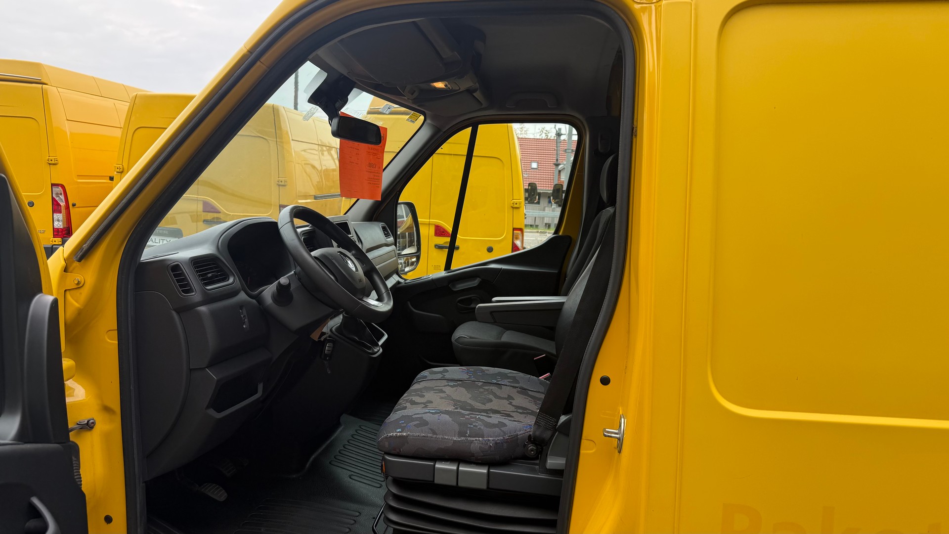 RENAULT Master T35 2.3dCi 135 L3H3-image-7