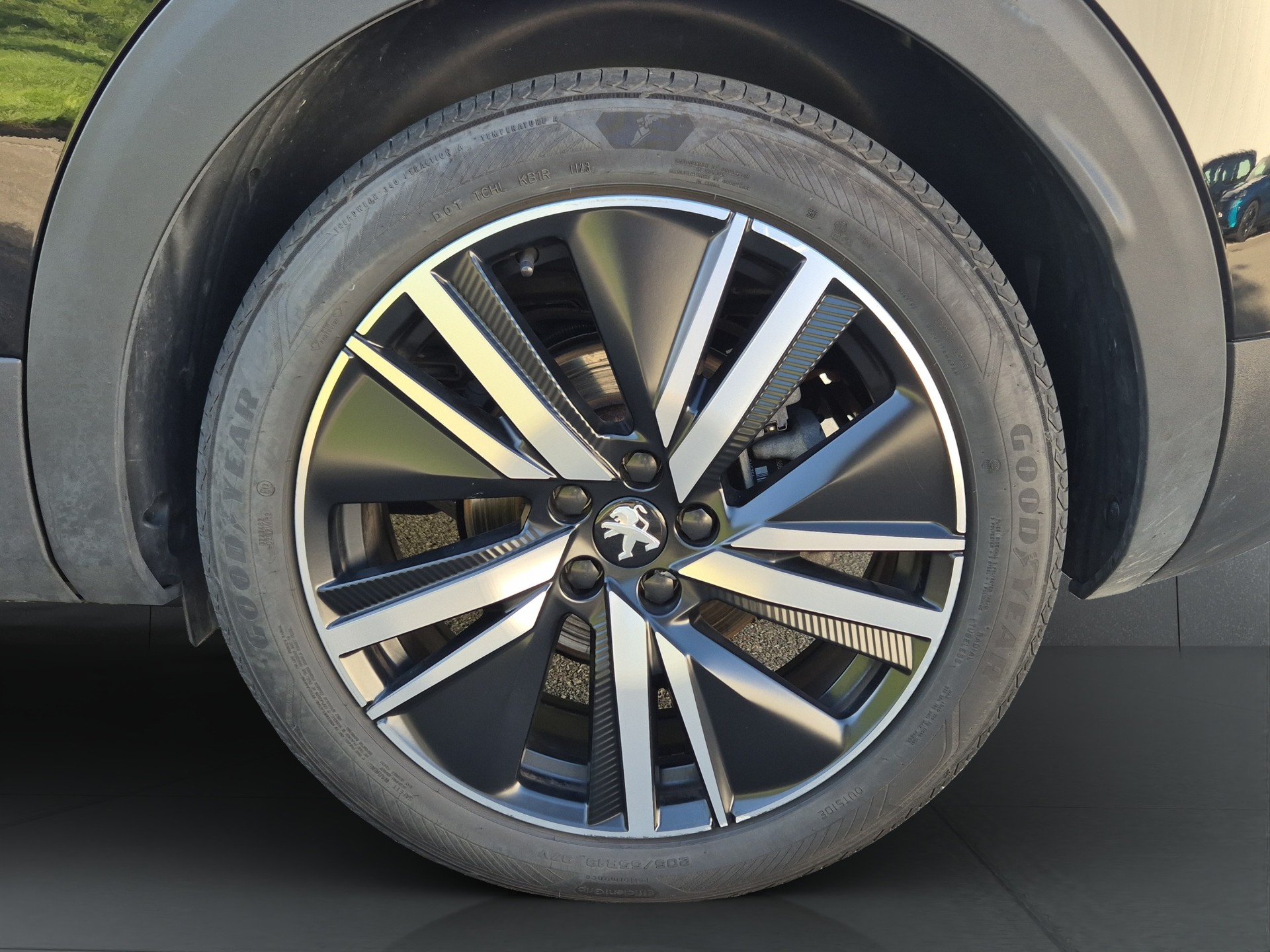 PEUGEOT 3008 1.6 Plug-in Hybrid4 GT Pack-image-20
