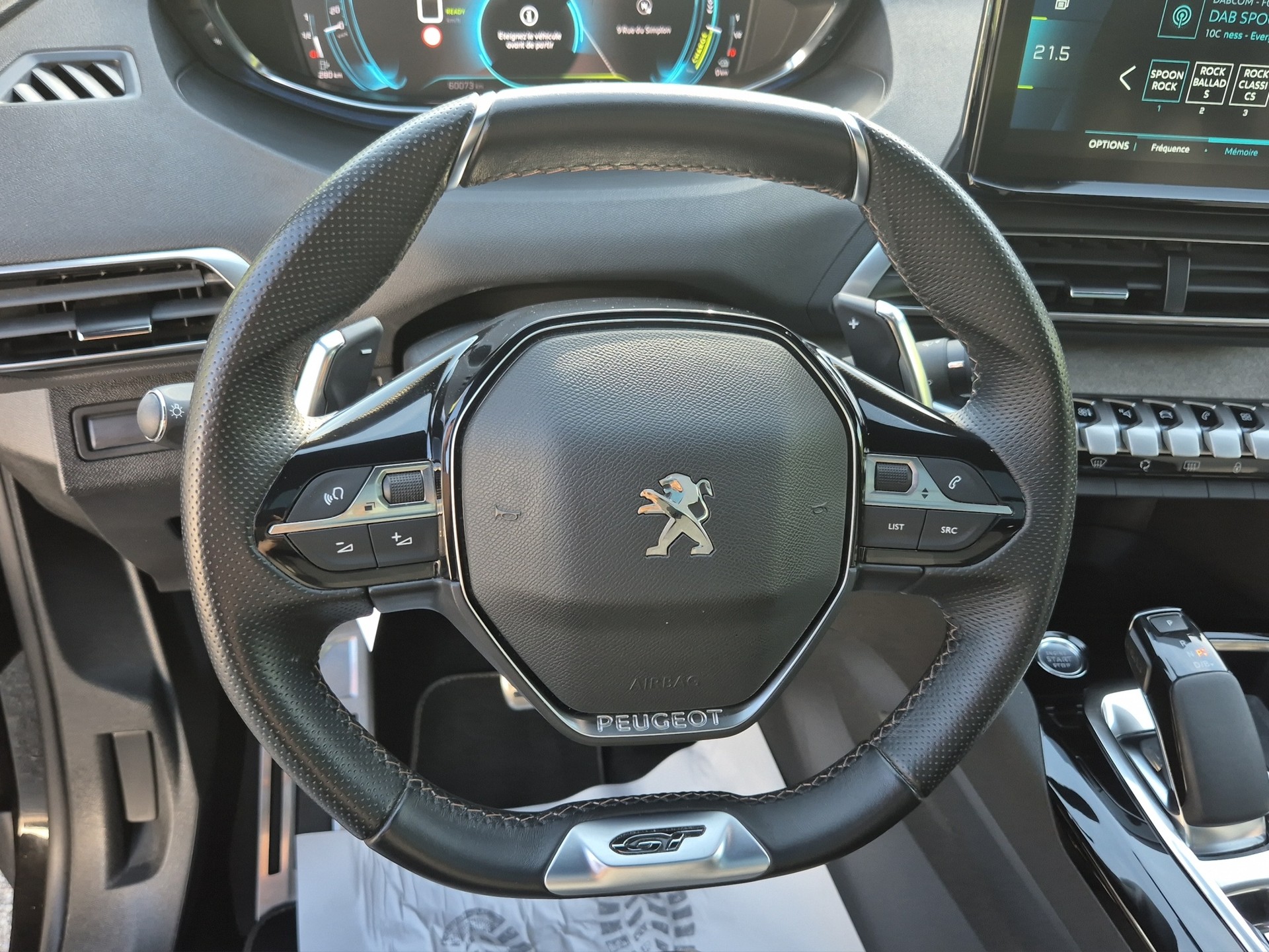 PEUGEOT 3008 1.6 Plug-in Hybrid4 GT Pack-image-8