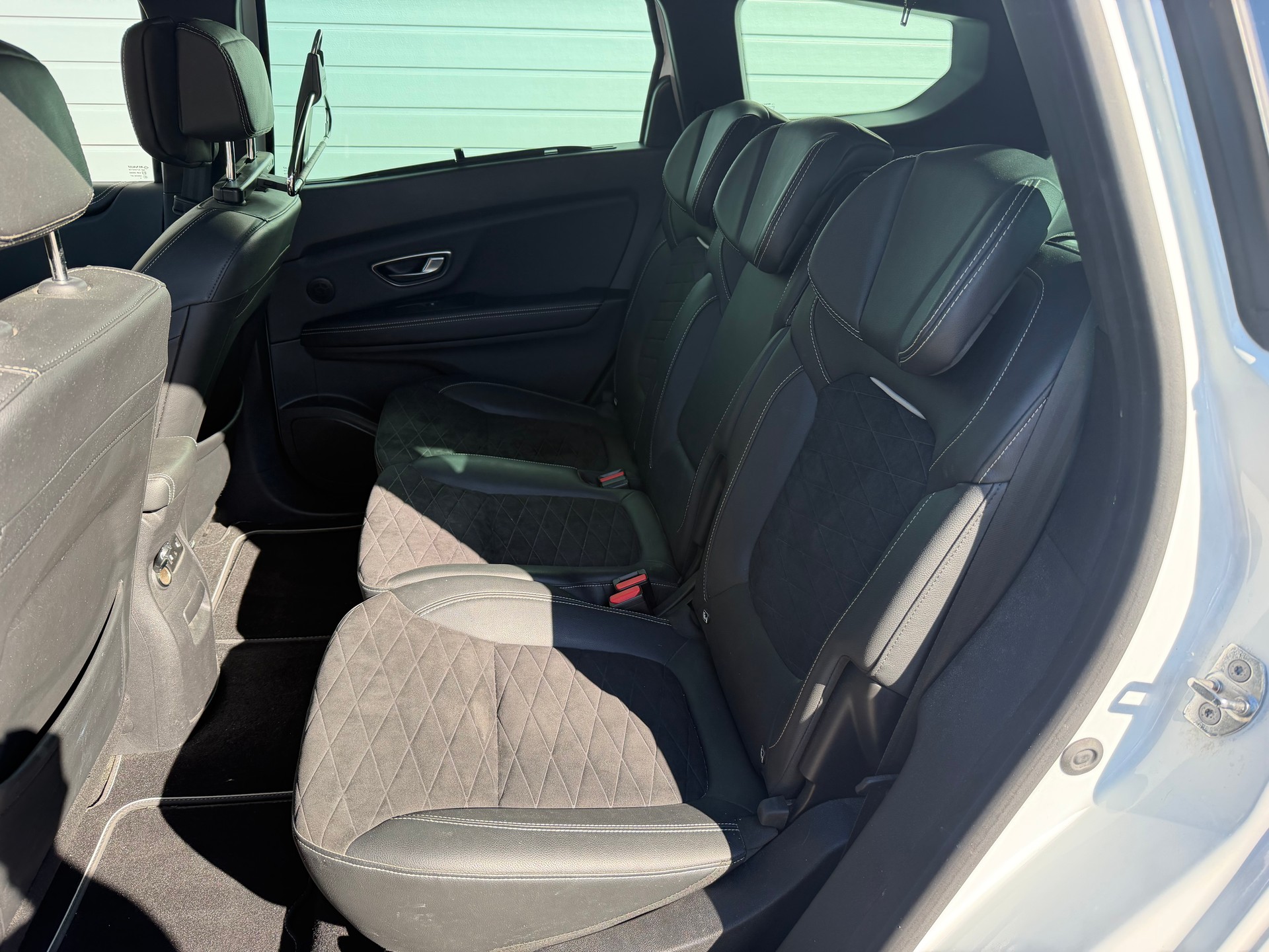 RENAULT Grand Scénic 1.3 16V Turbo Black Edition EDC-image-8