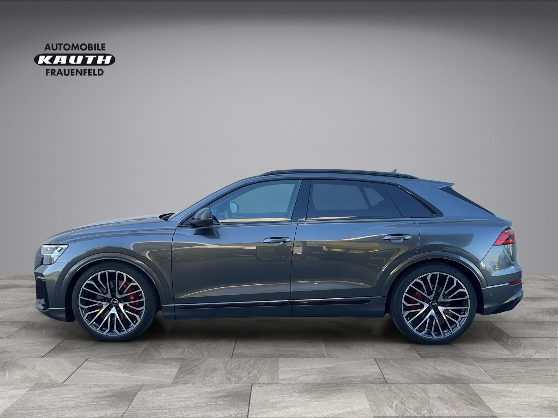 AUDI SQ8 SUV TFSI quattro tiptronic-image-1