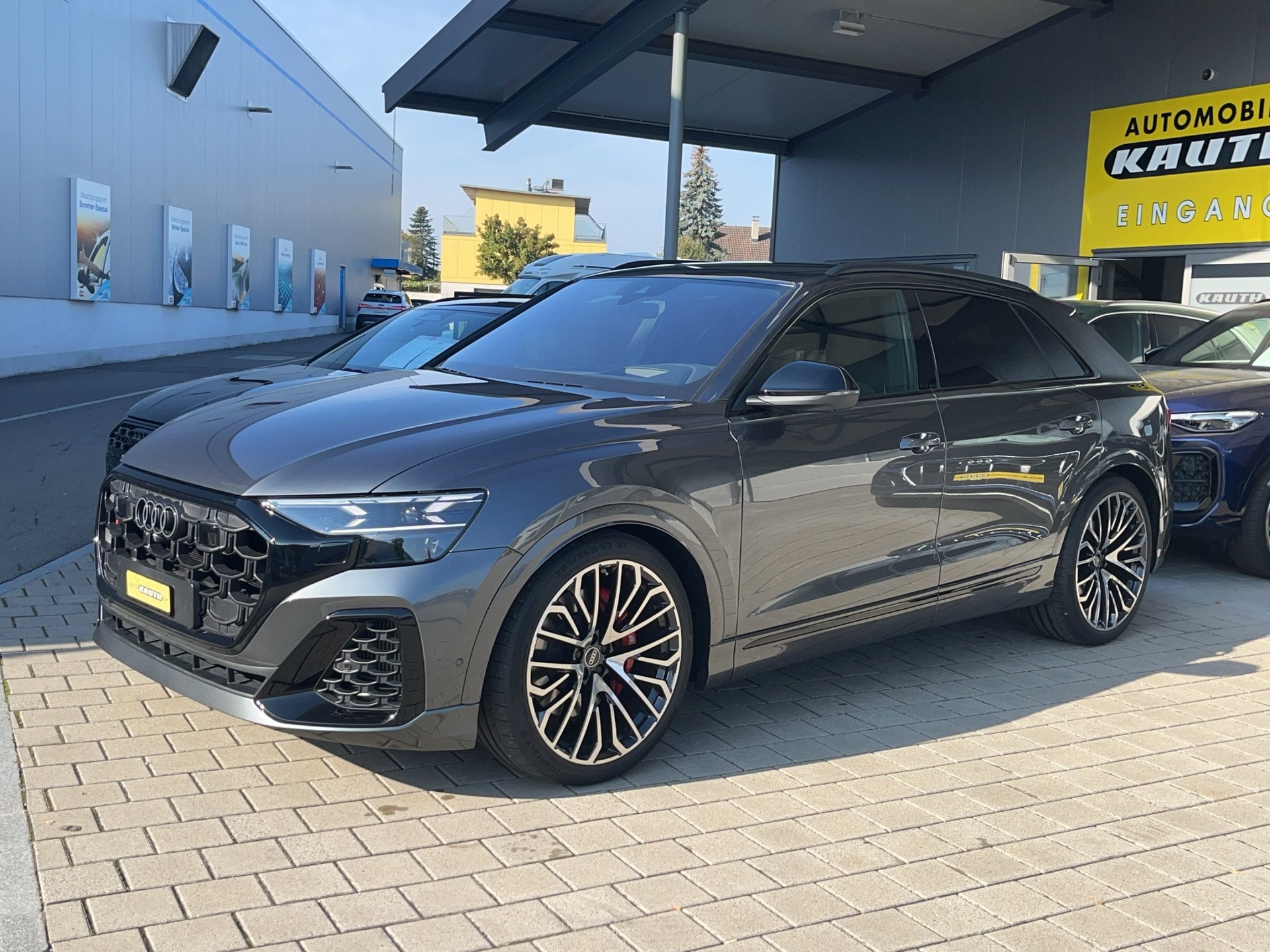 AUDI SQ8 SUV TFSI quattro tiptronic-image-30