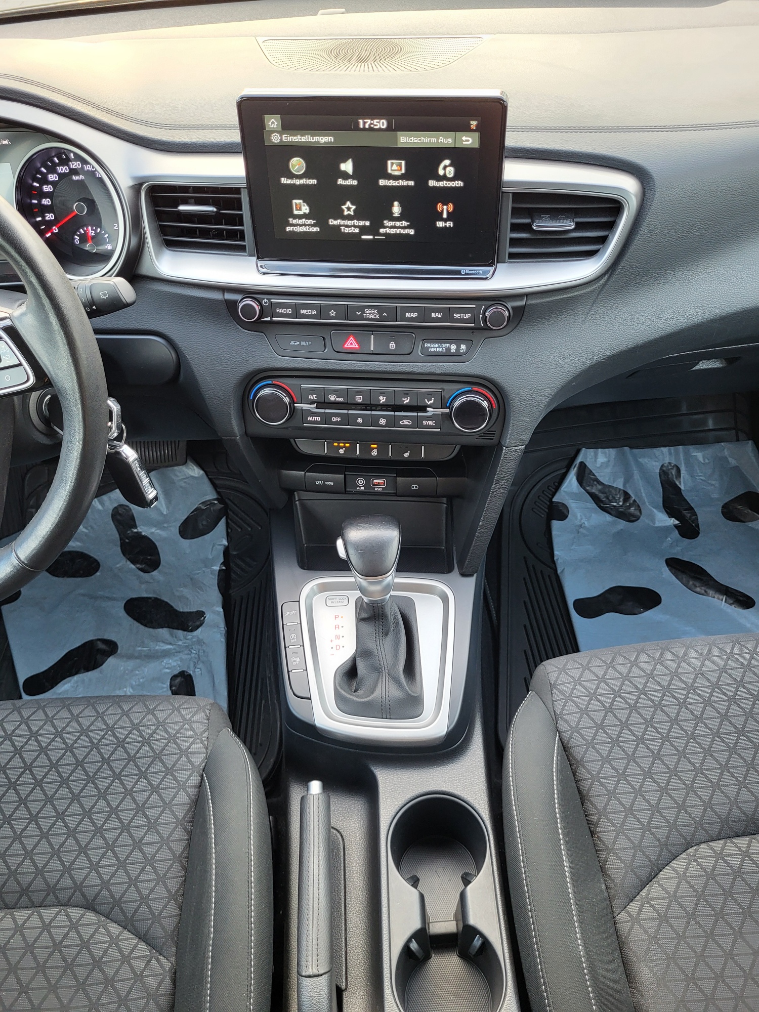 KIA Ceed 1.4 T-GDi Trend DCT-image-7