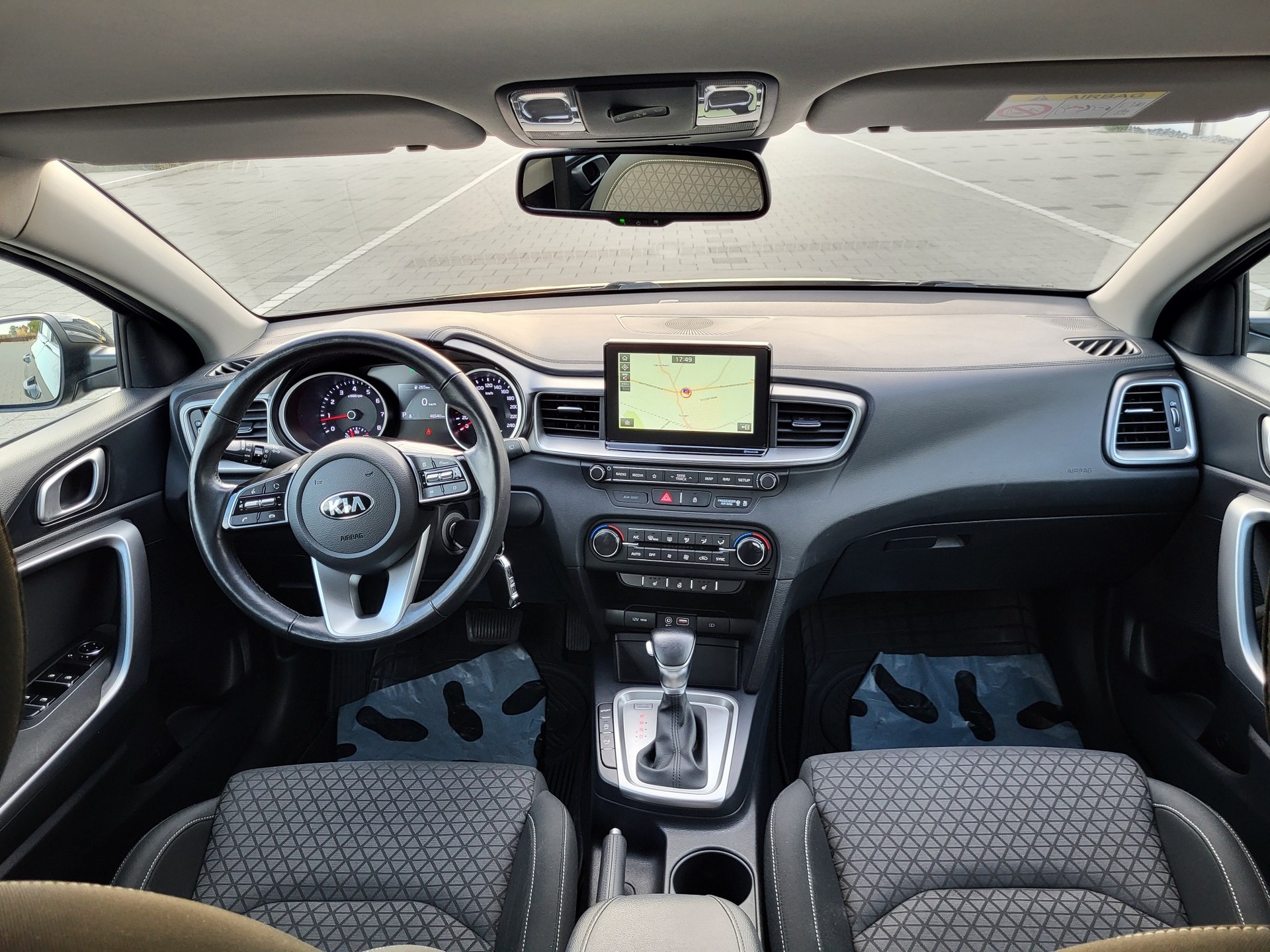 KIA Ceed 1.4 T-GDi Trend DCT-image-6