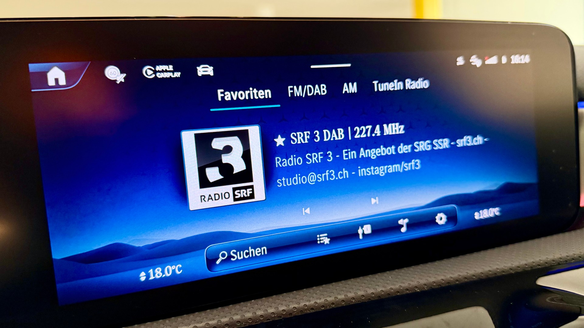 MERCEDES-BENZ A 200 Night Star AMG Line-image-13