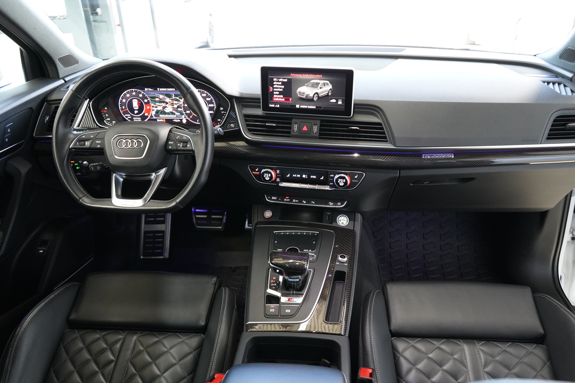 AUDI SQ5 3.0 TFSI quattro S-tronic-image-28