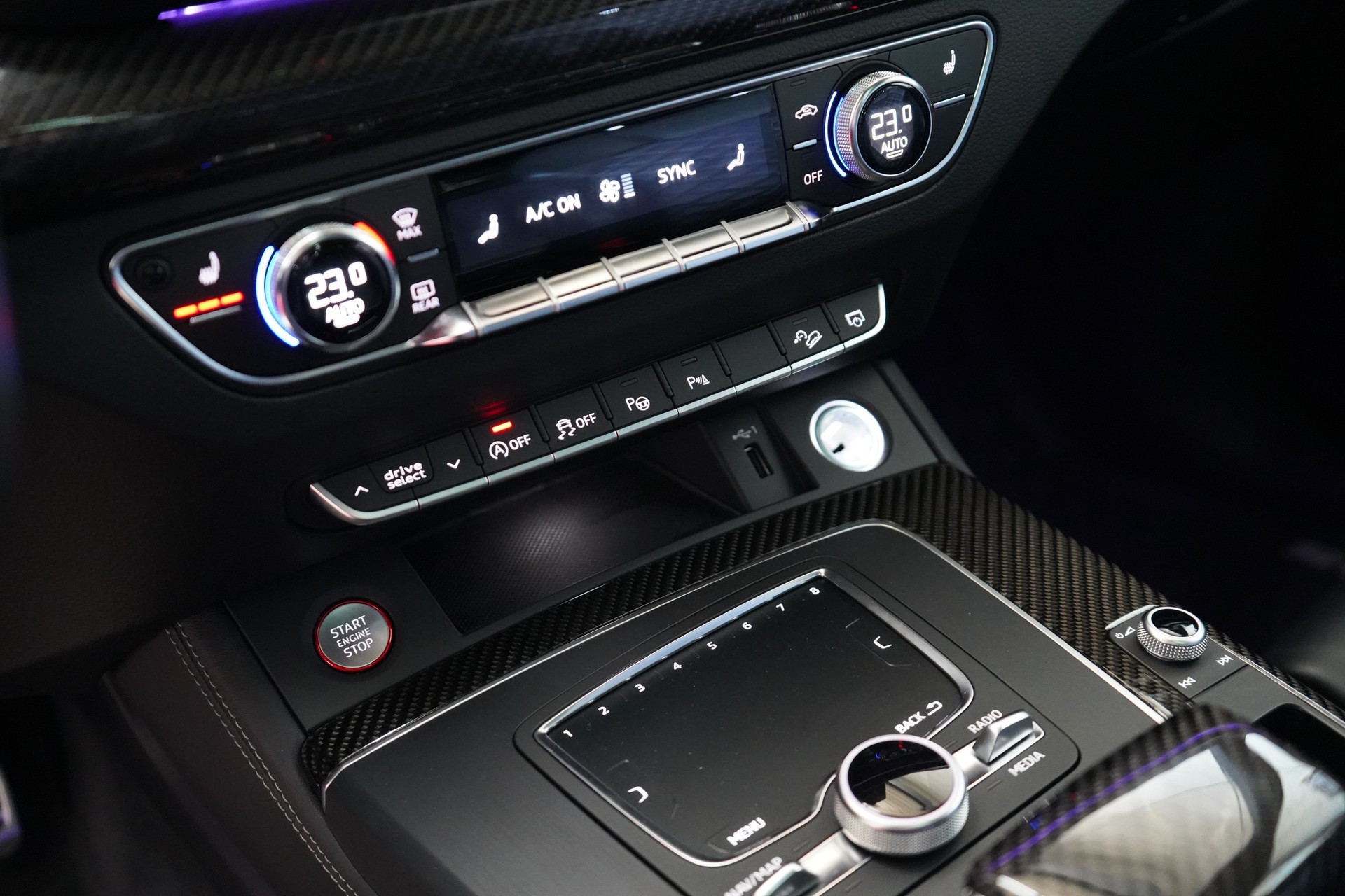 AUDI SQ5 3.0 TFSI quattro S-tronic-image-19