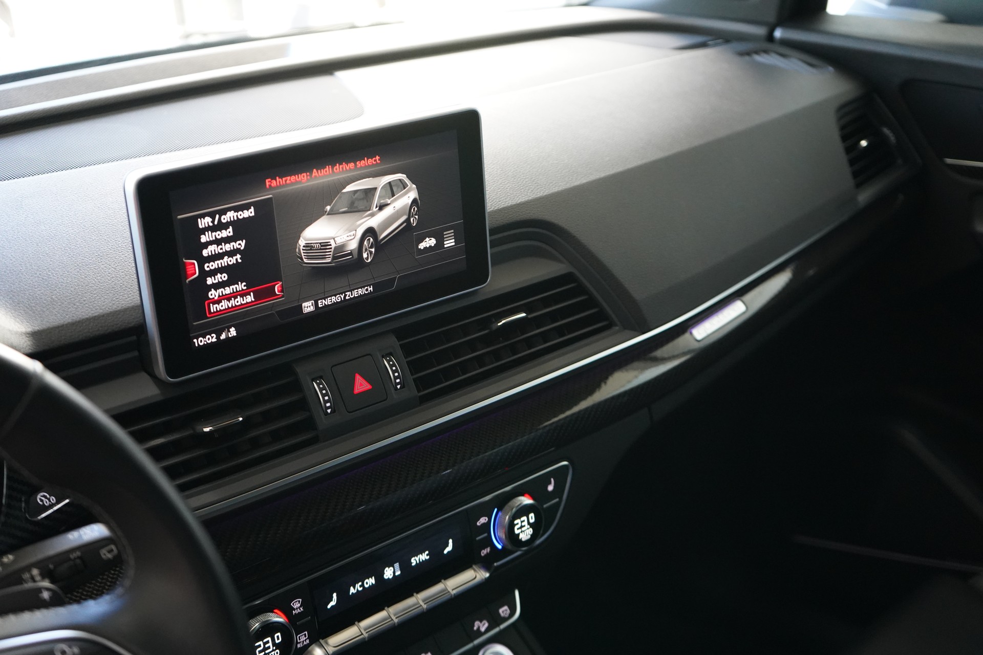 AUDI SQ5 3.0 TFSI quattro S-tronic-image-17