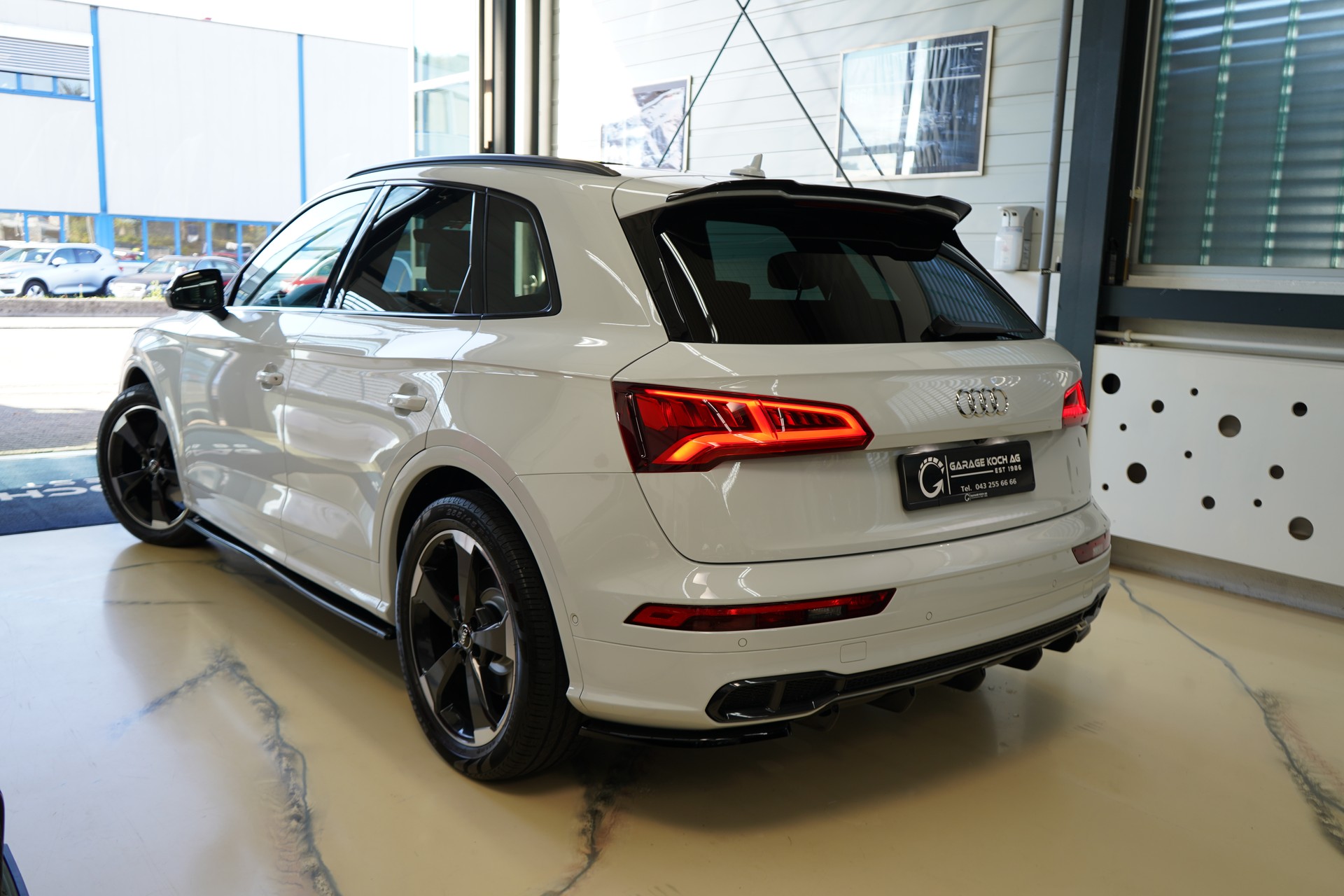 AUDI SQ5 3.0 TFSI quattro S-tronic-image-4