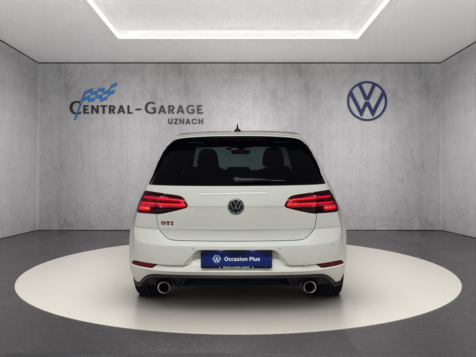 VW Golf 2.0 TSI GTI Performance DSG-image-3