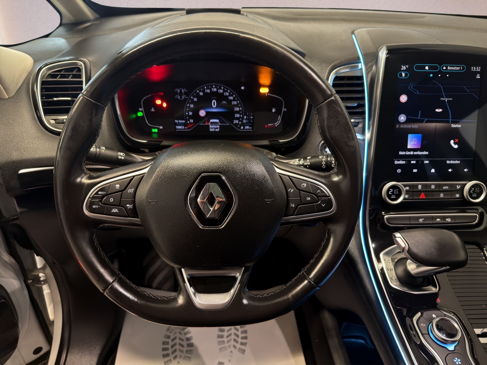 RENAULT Espace 2.0 dCi Intens EDC 6-image-8