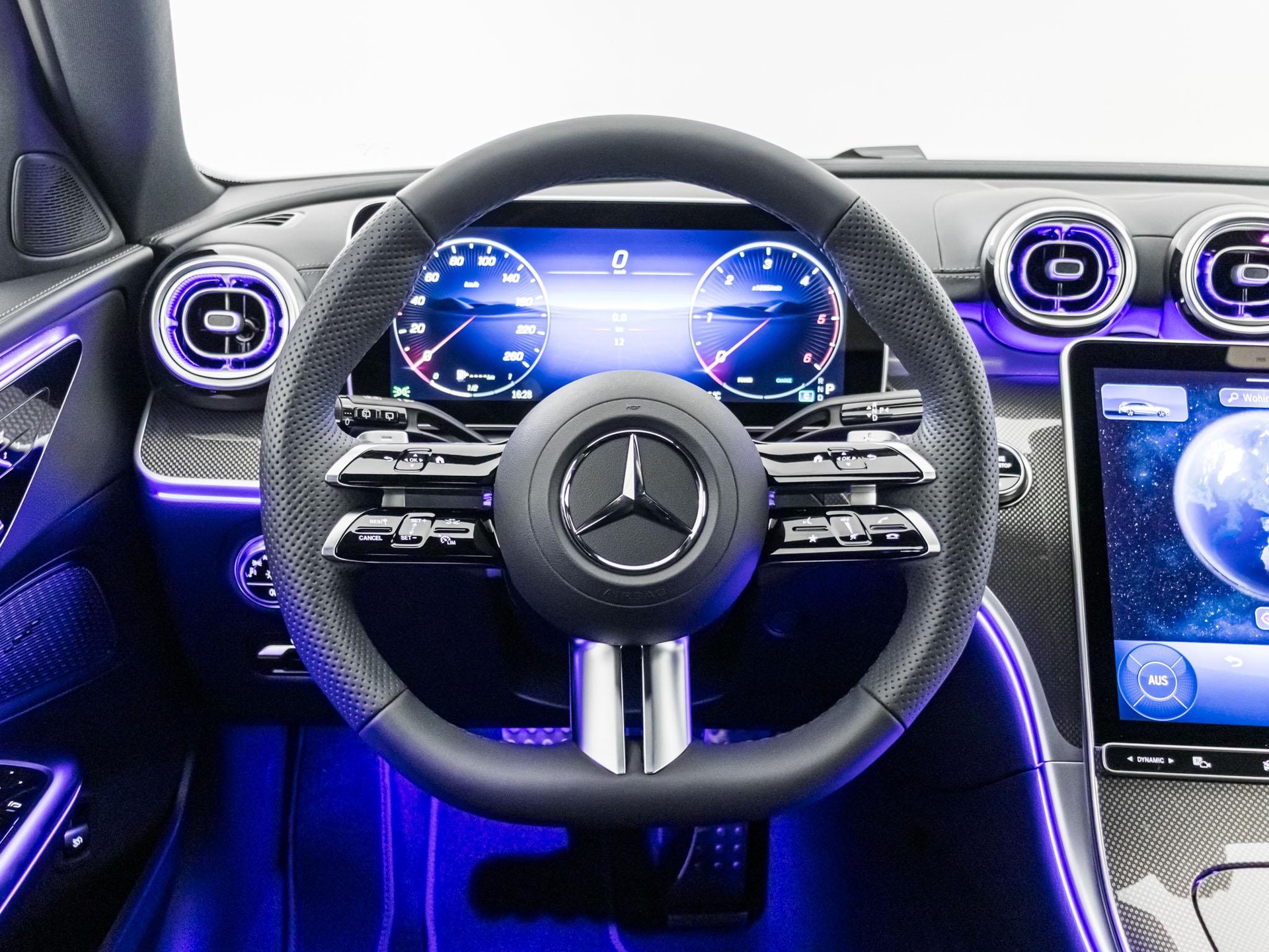 MERCEDES-BENZ C 220 d 4MATIC T-Modell-image-10