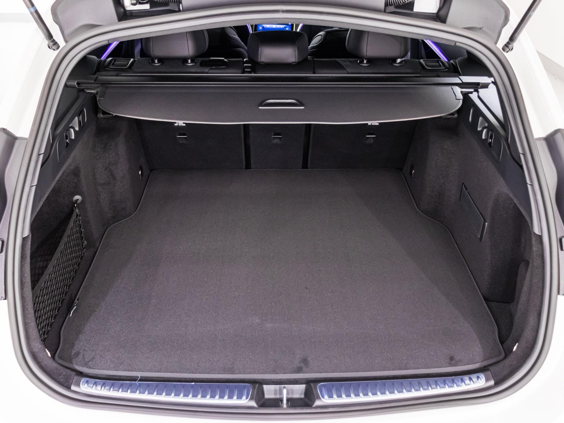 MERCEDES-BENZ C 220 d 4MATIC T-Modell-image-12
