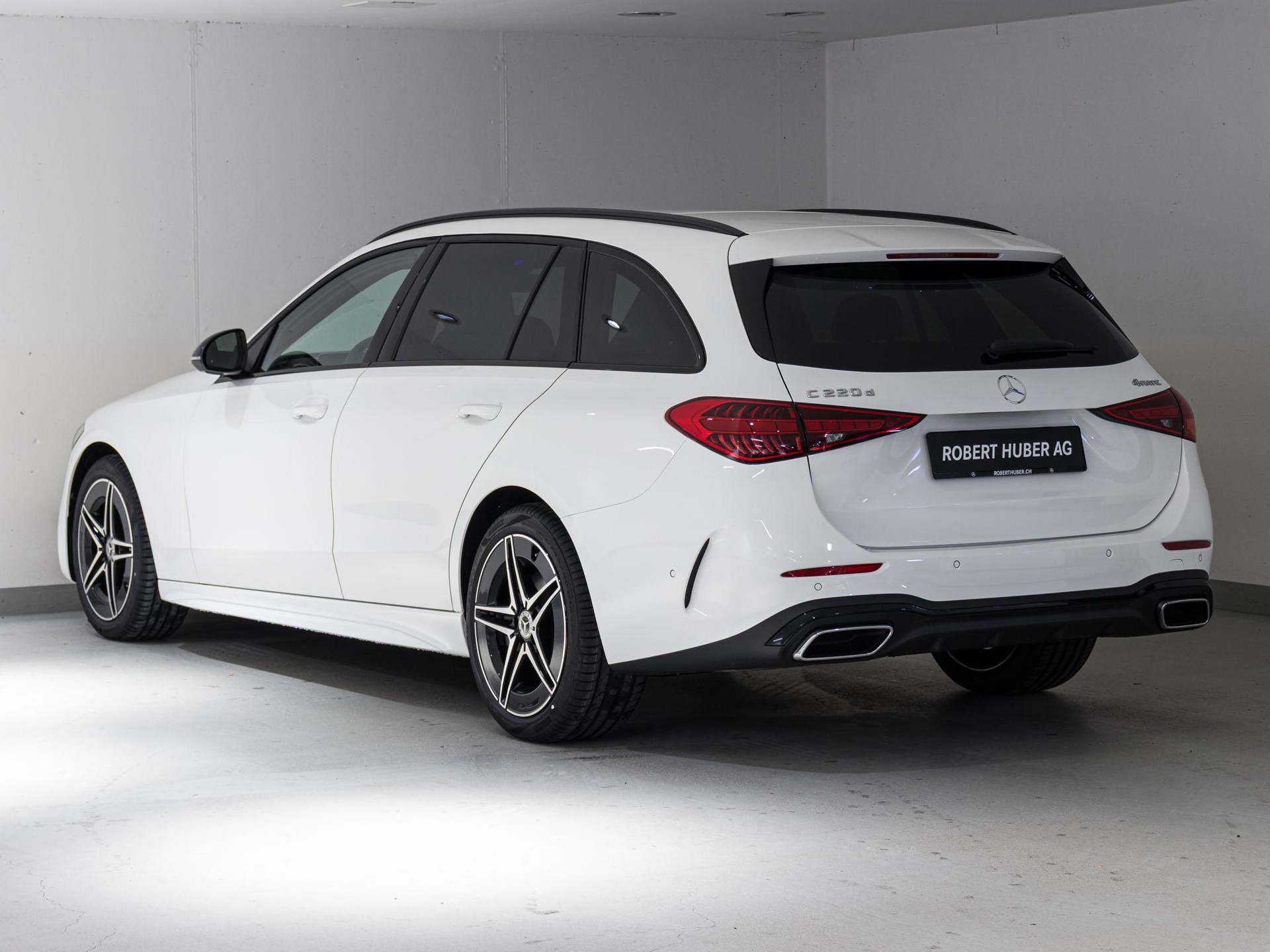 MERCEDES-BENZ C 220 d 4MATIC T-Modell-image-3