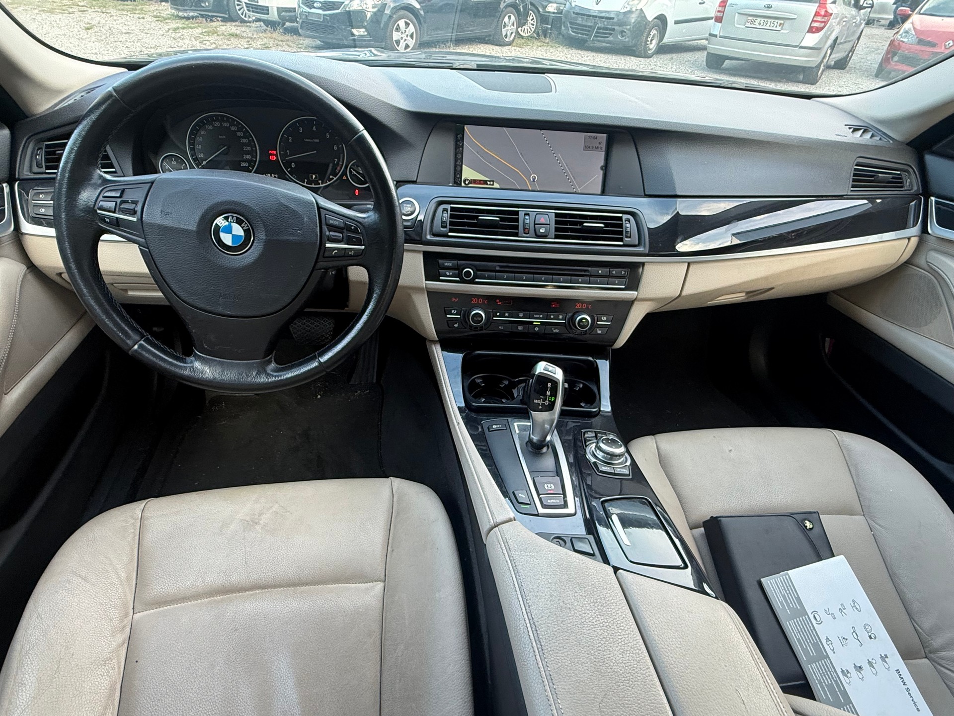 BMW 523i Steptronic-image-5