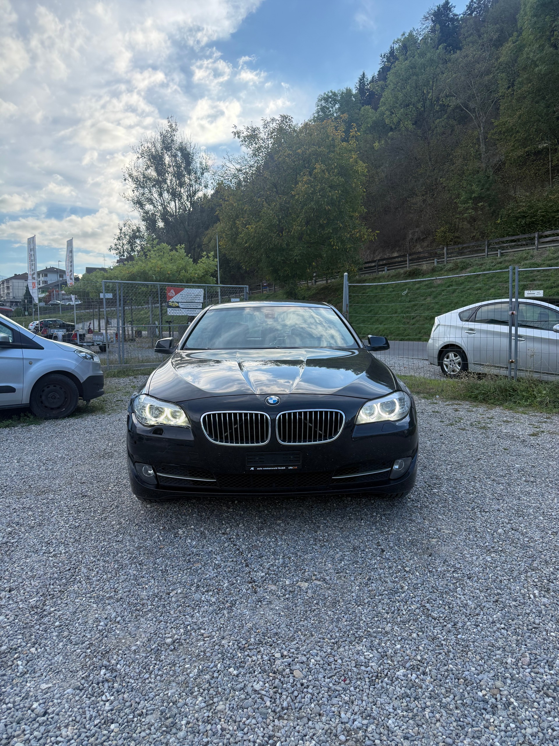 BMW 523i Steptronic-image-0