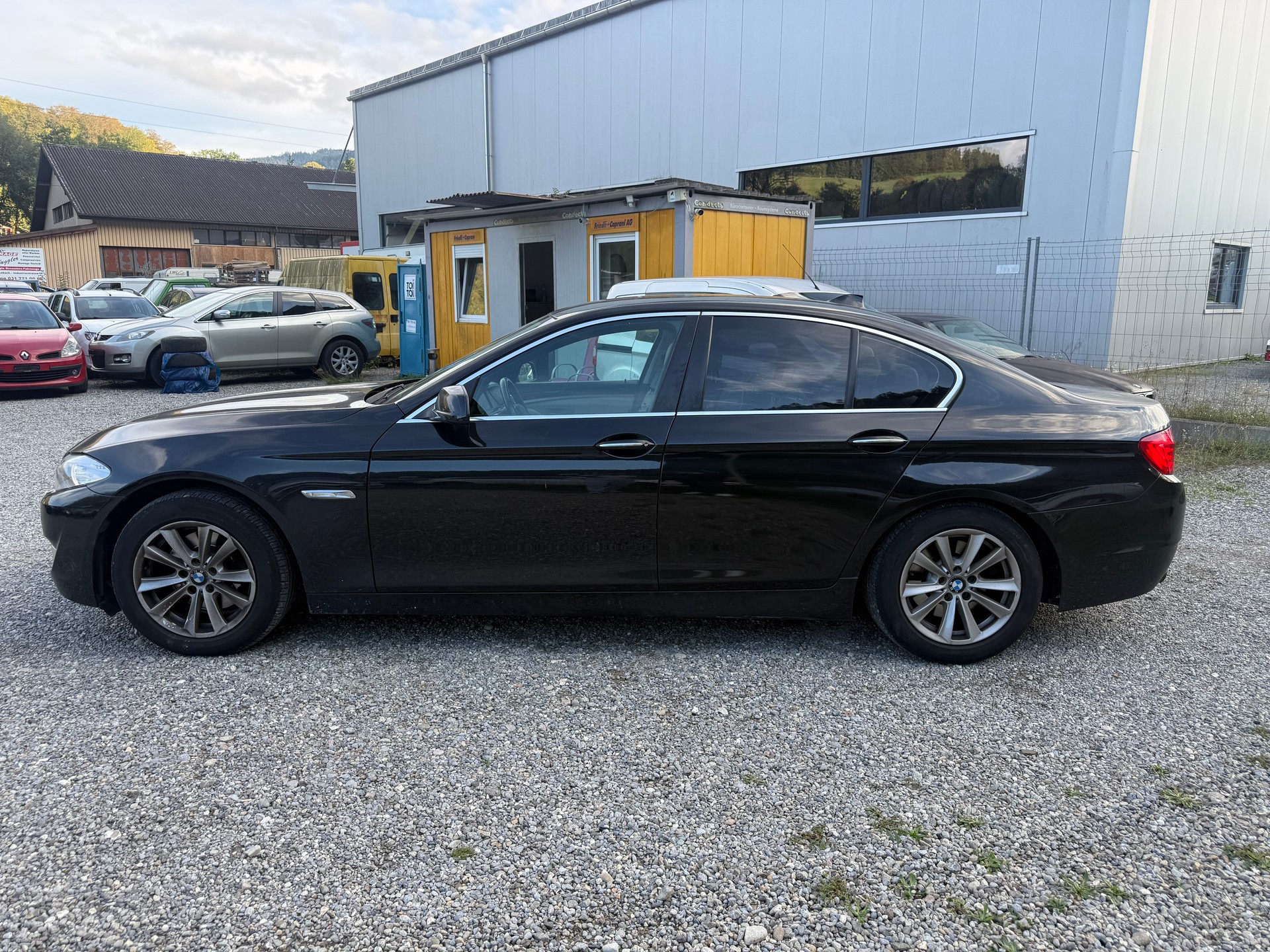 BMW 523i Steptronic-image-1