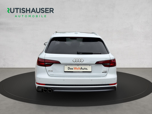 AUDI A4 Avant 2.0 TDI Sport qu-showroom-element-3